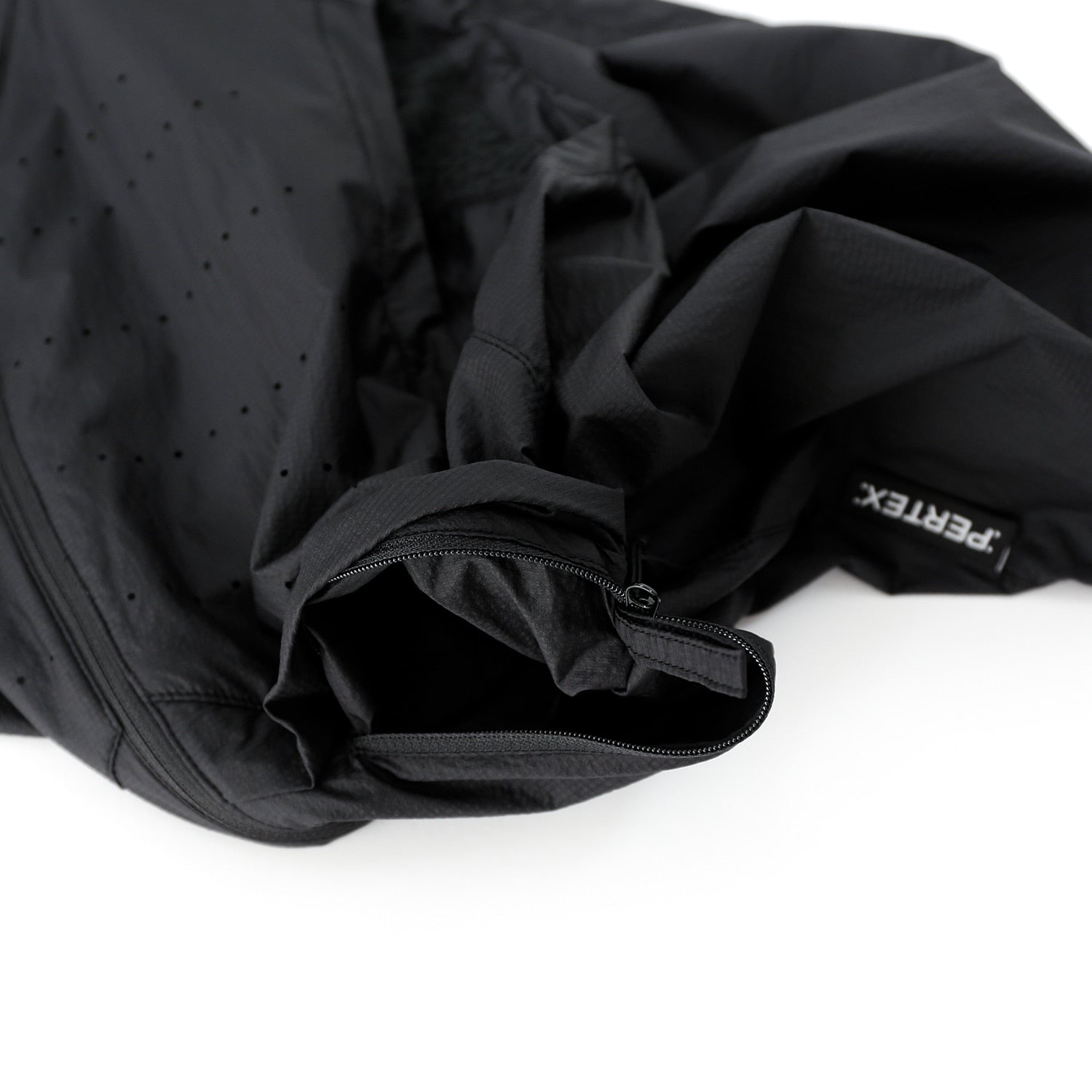 Light Alpha Vest | Black