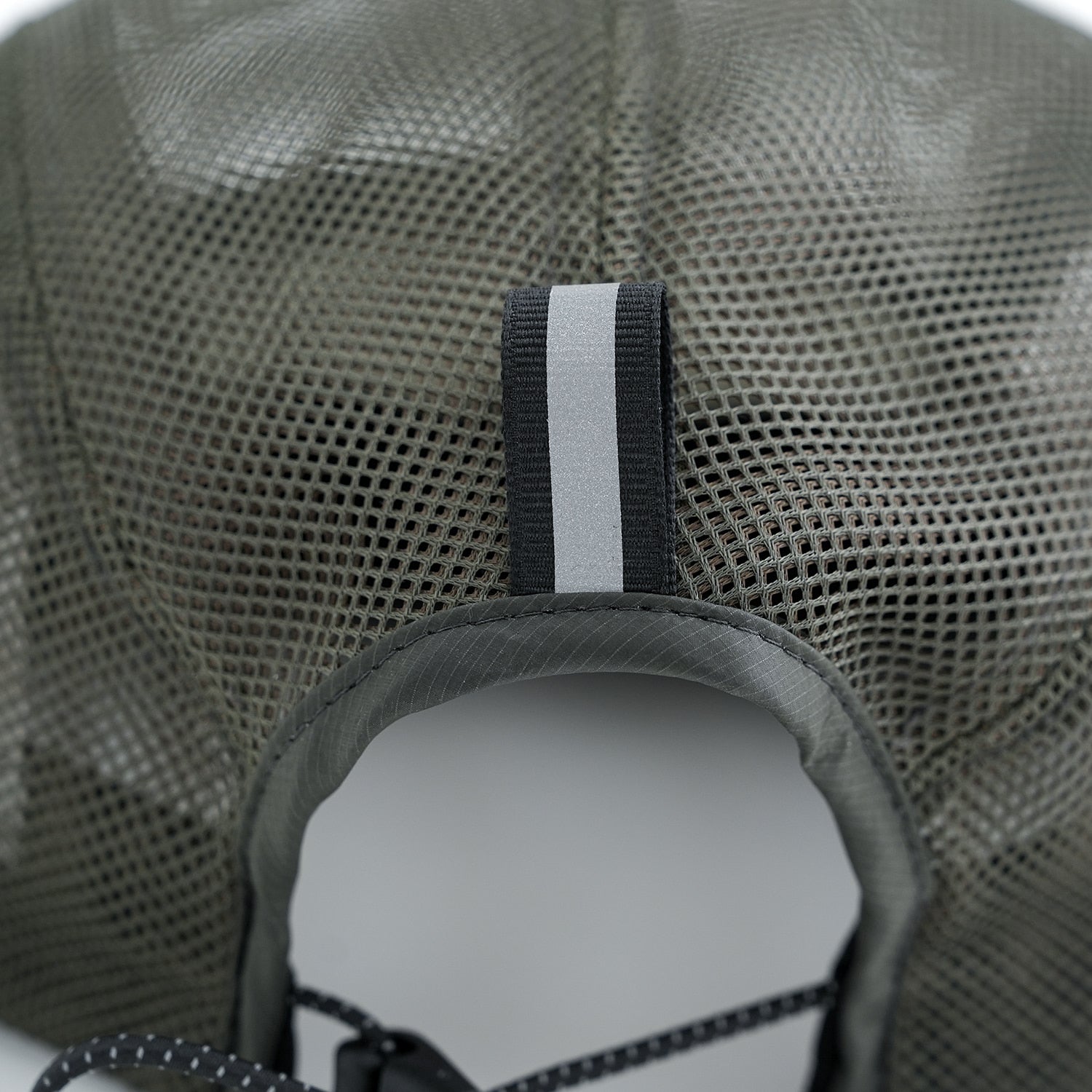 Double Mesh Feather Cap | Khaki