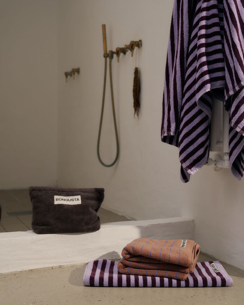 Naram Toiletry Bag, coffee