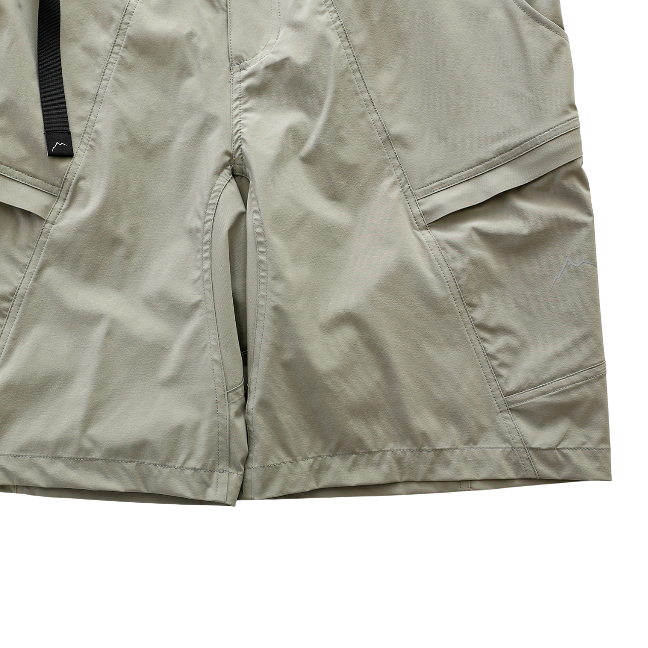 Stretch Shell Shorts | Oak