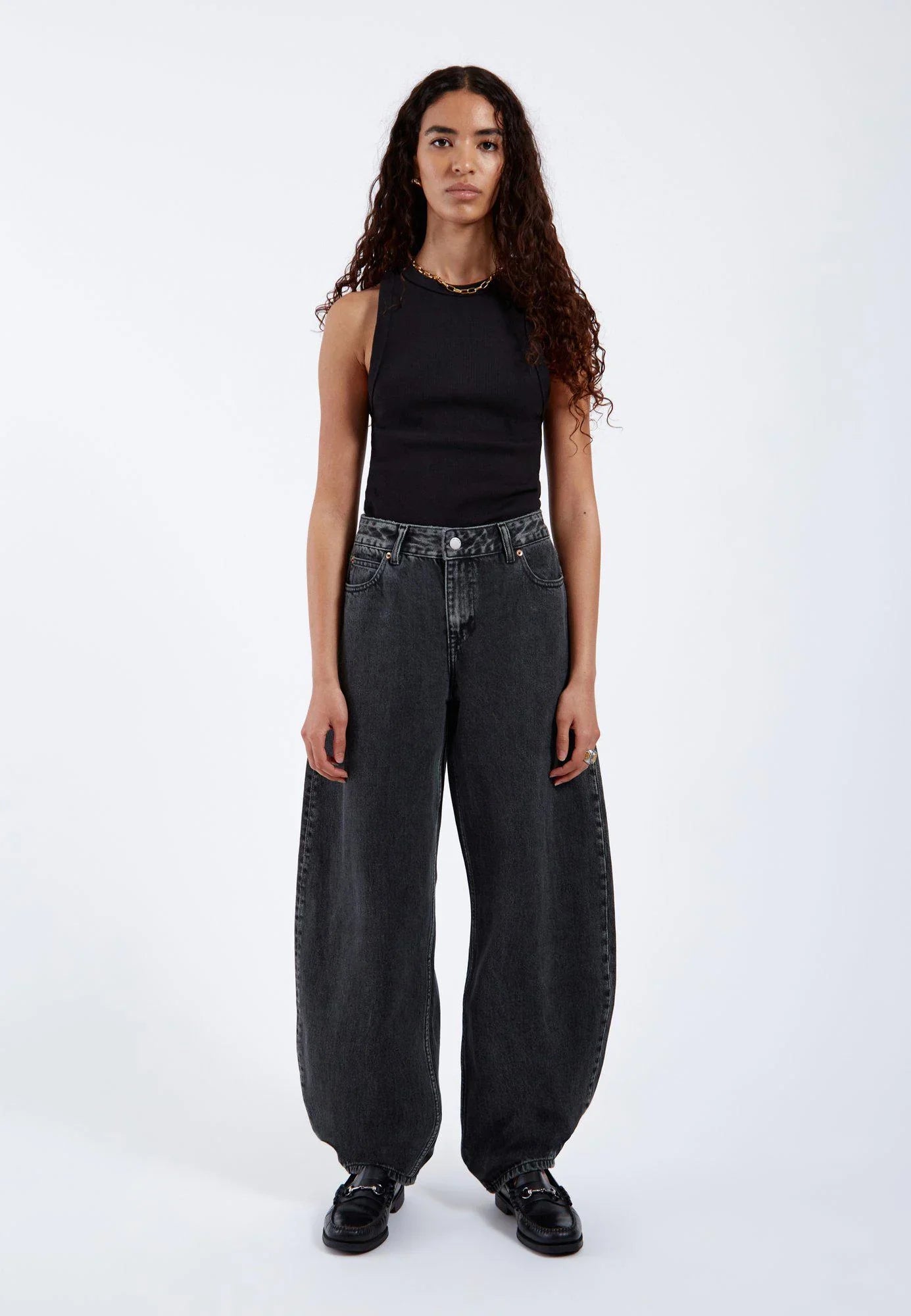 Nanci - Aged Black