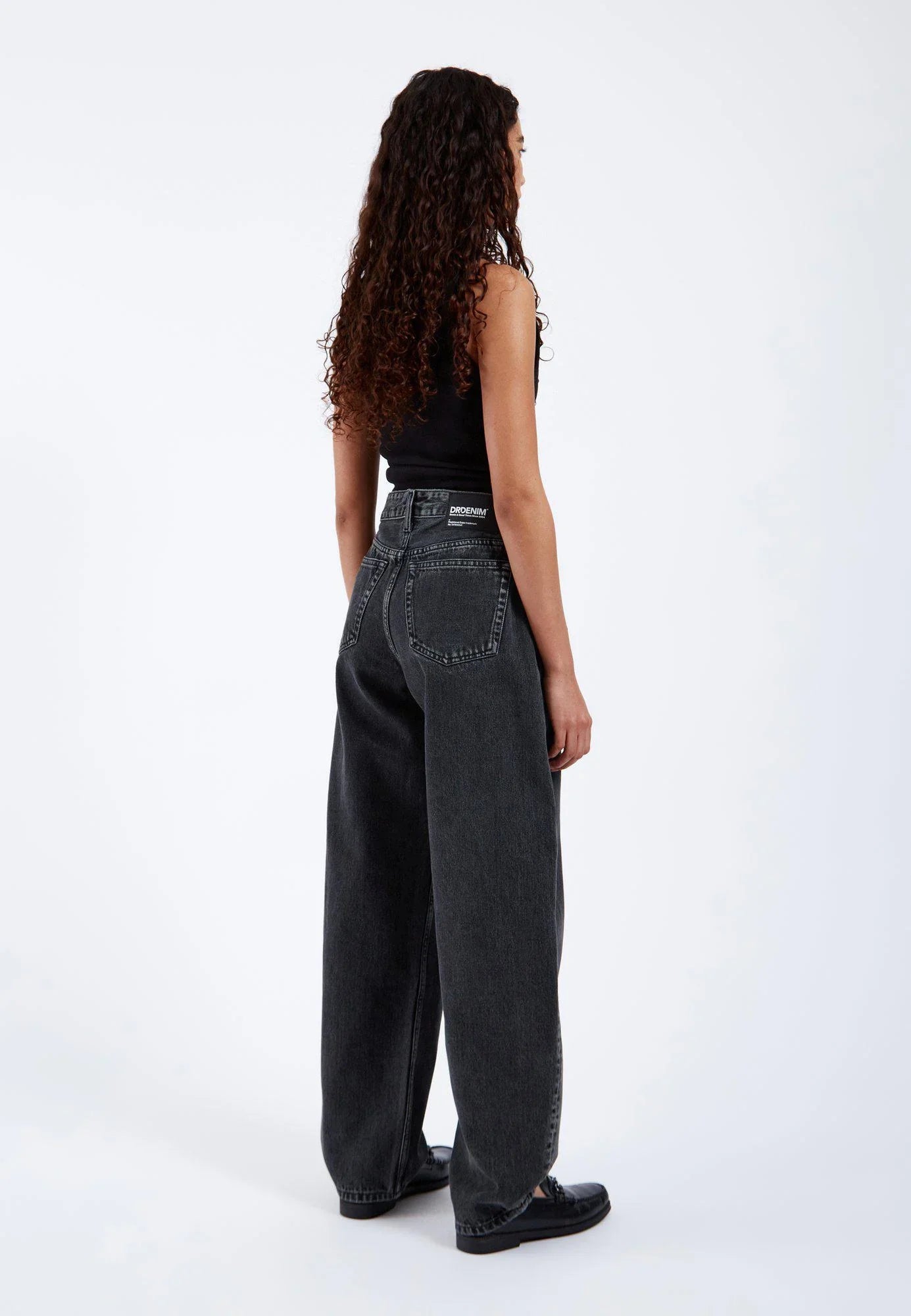 Nanci - Aged Black