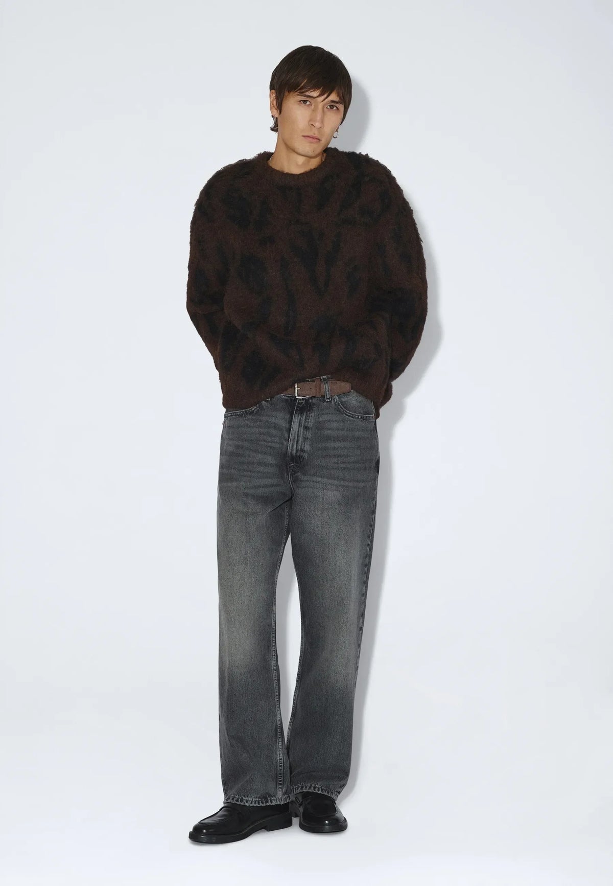 Mic Sweater | Brown Black Scribble