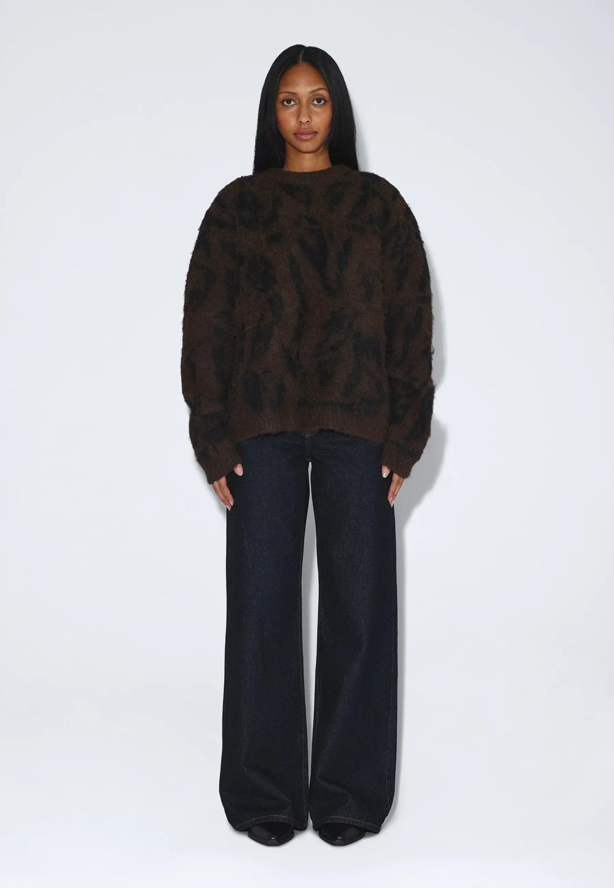 Mic Sweater | Brown Black Scribble