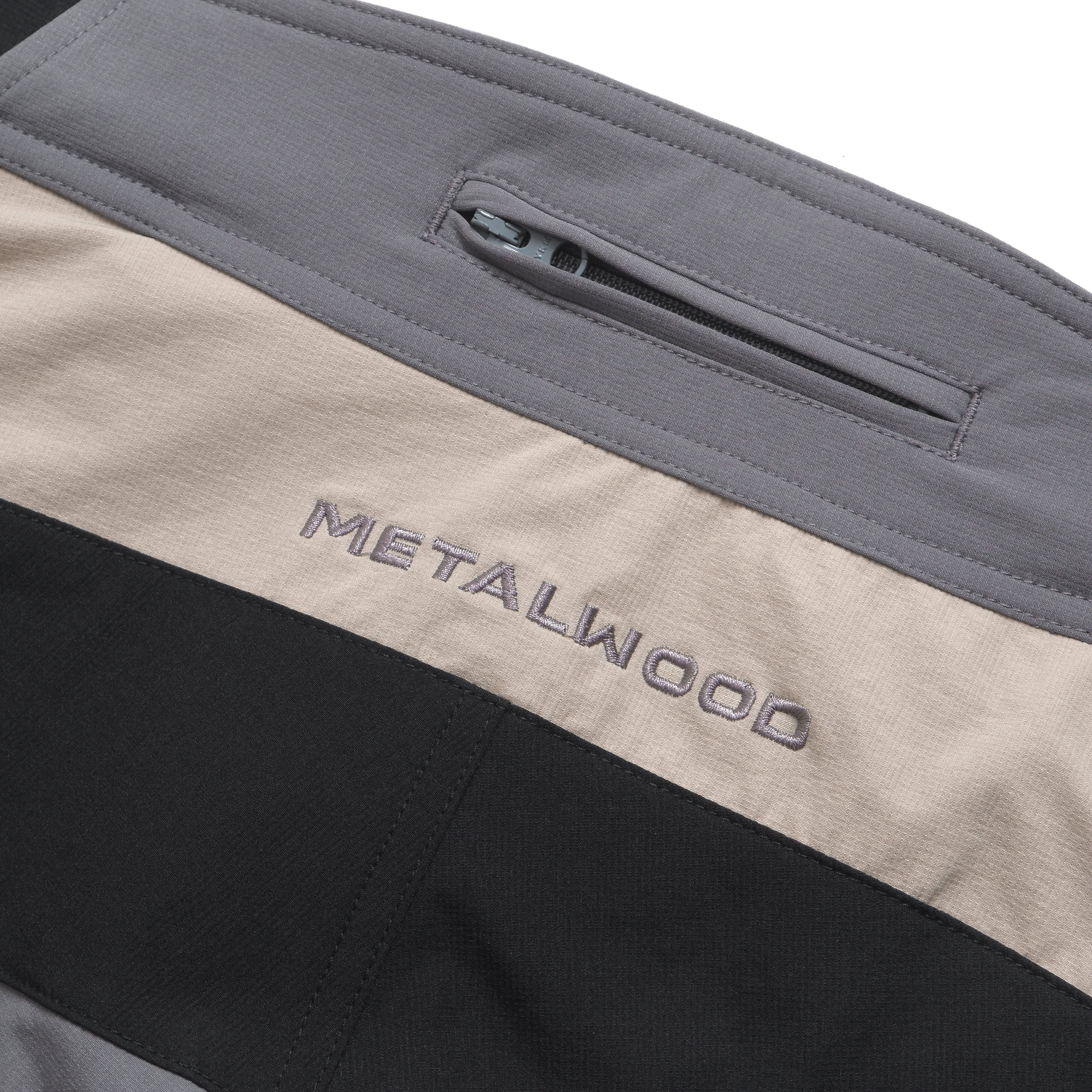 Metalwood Machine Short | Black