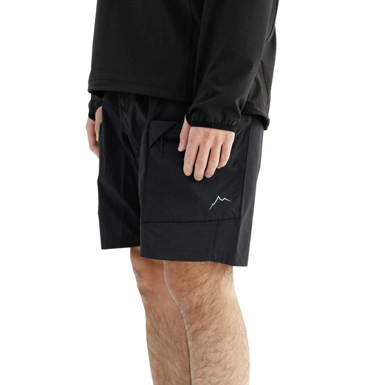 Light Cargo Shorts | Black