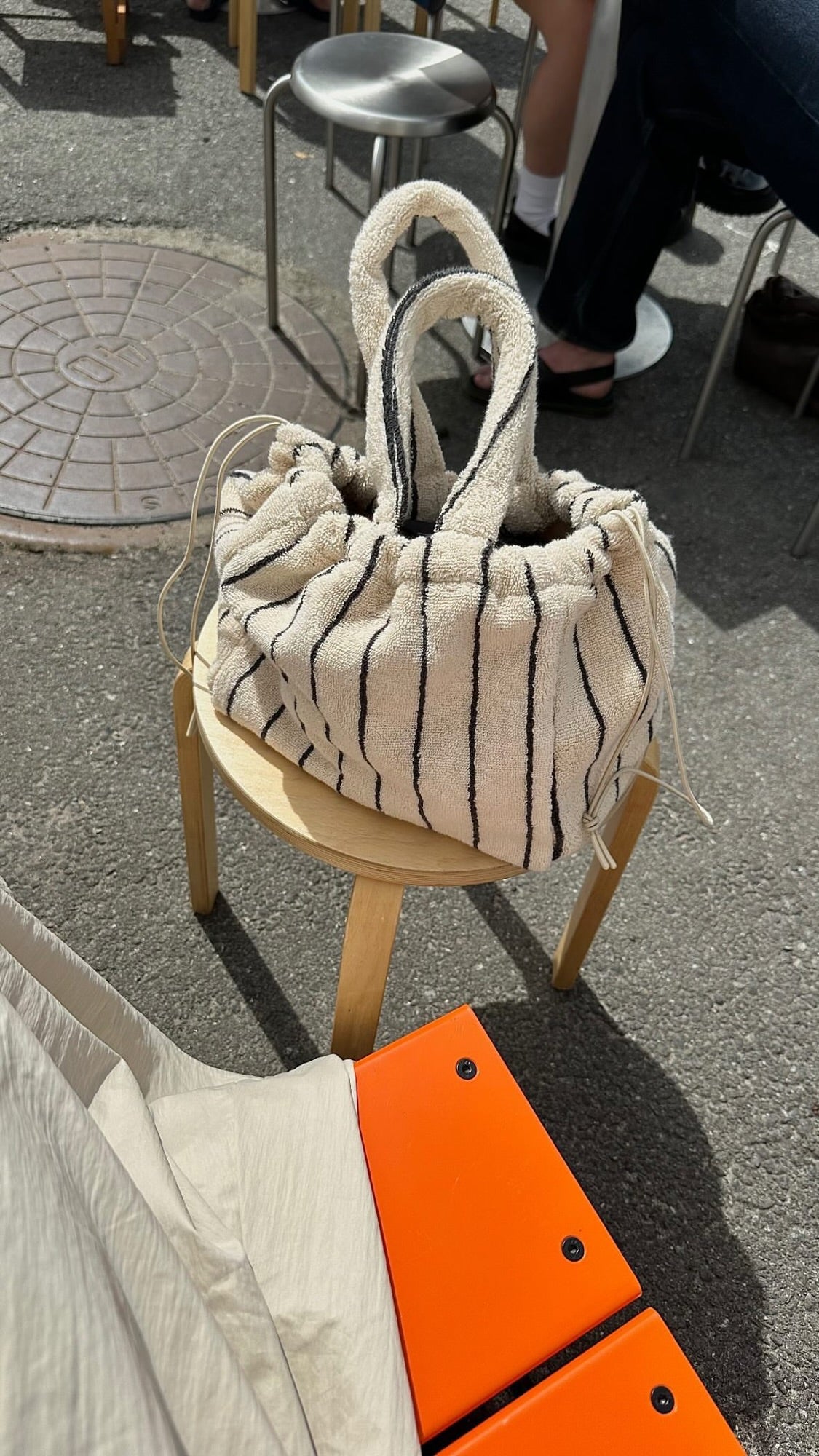 Naram Handbag Small, creme & ink