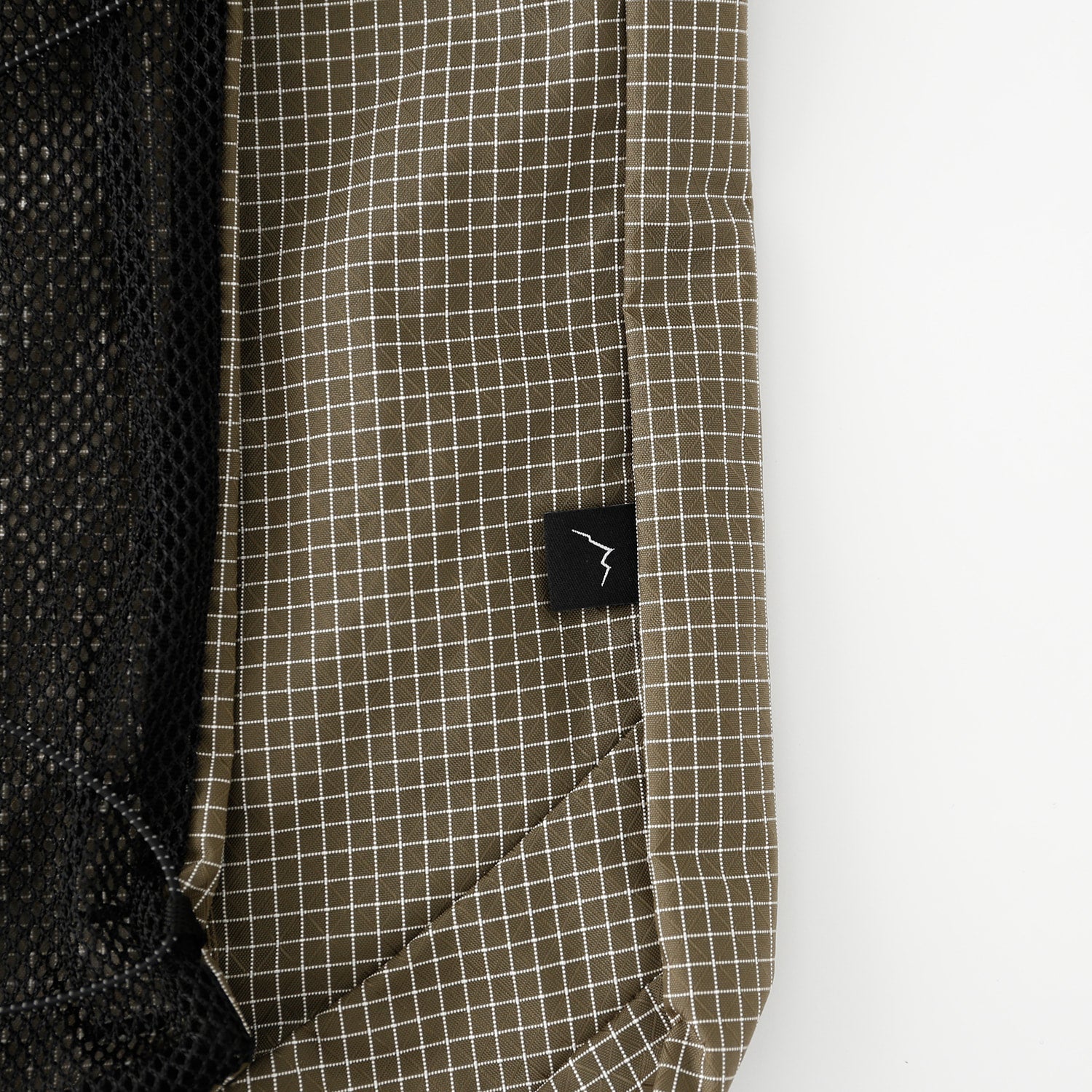 Trail Tote | Grid Khaki