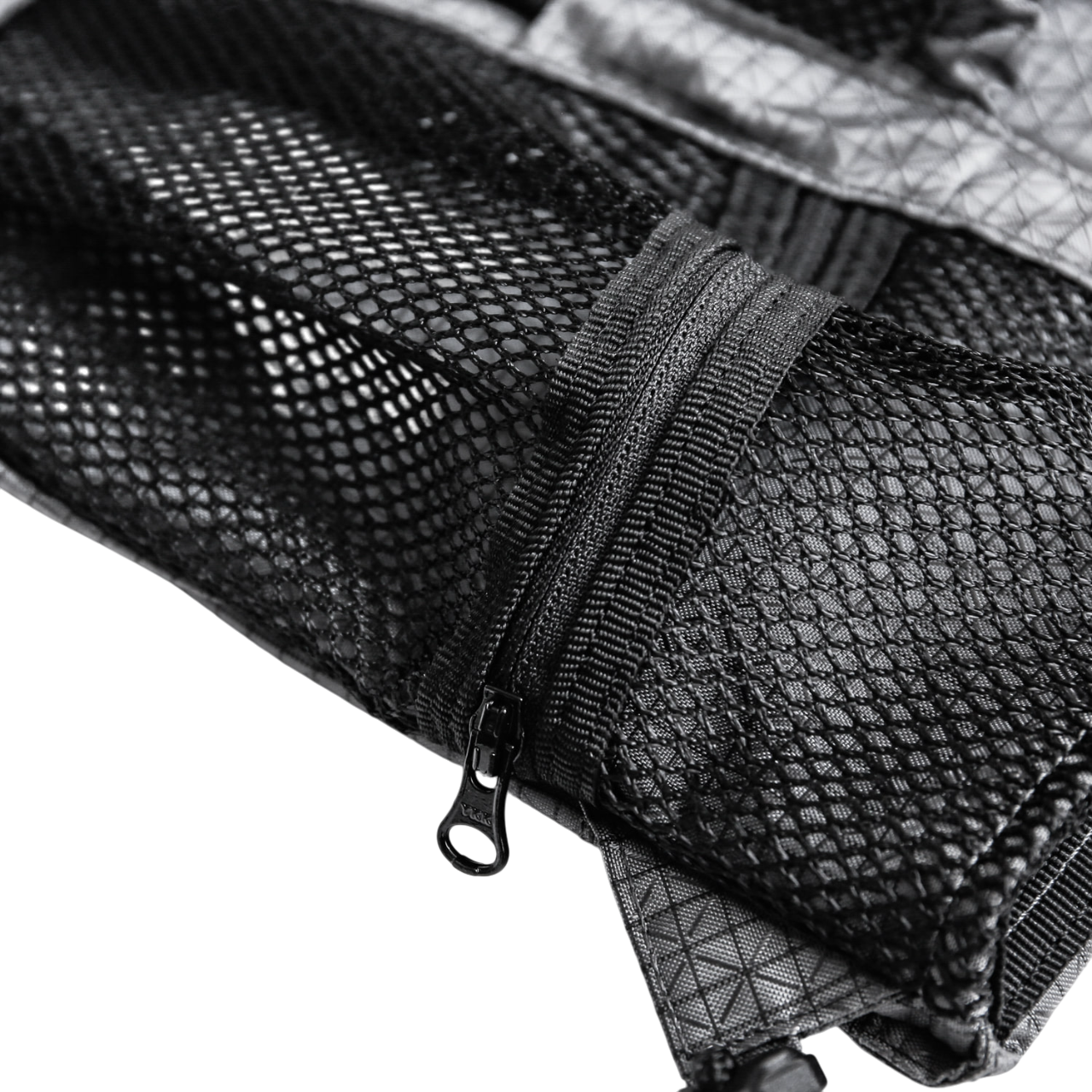 Seorak 5 Grid Mesh | Grey