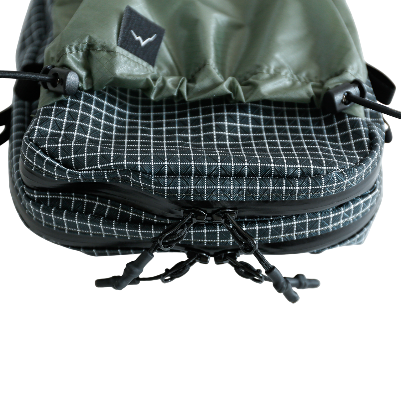 Seorak 6 Grid | Dark Green