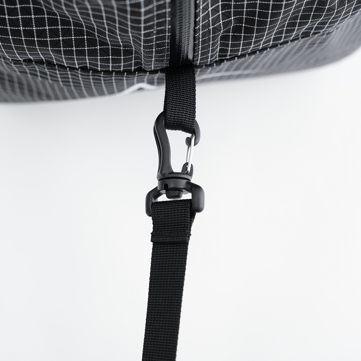 Race Bag (cayl grid) | Black