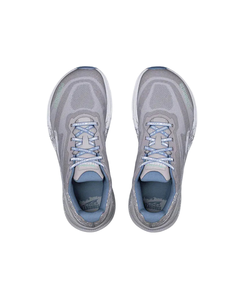 Pleasures & Altra Experience Flow 3