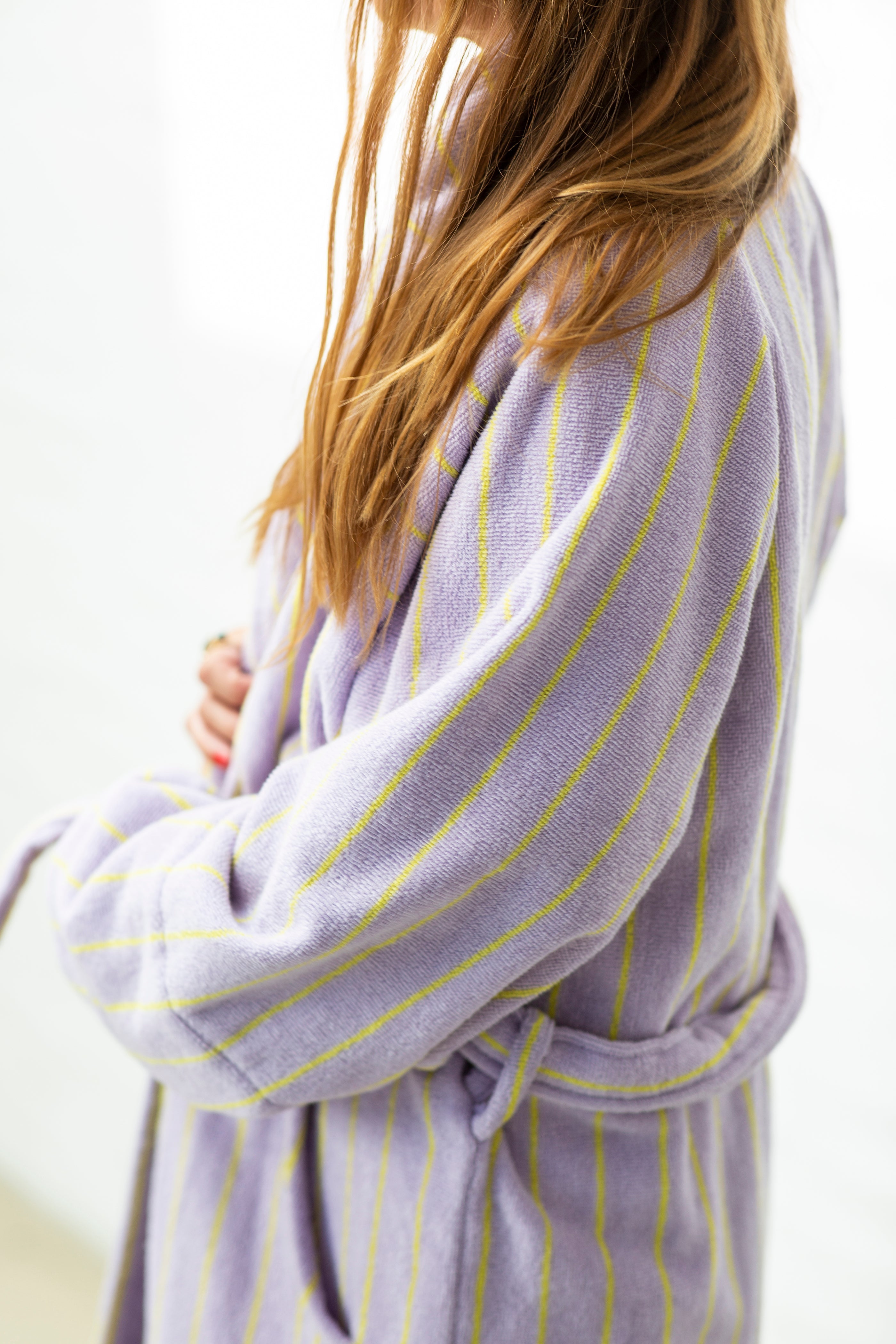 Naram Bathrobe, lilac & neon yellow