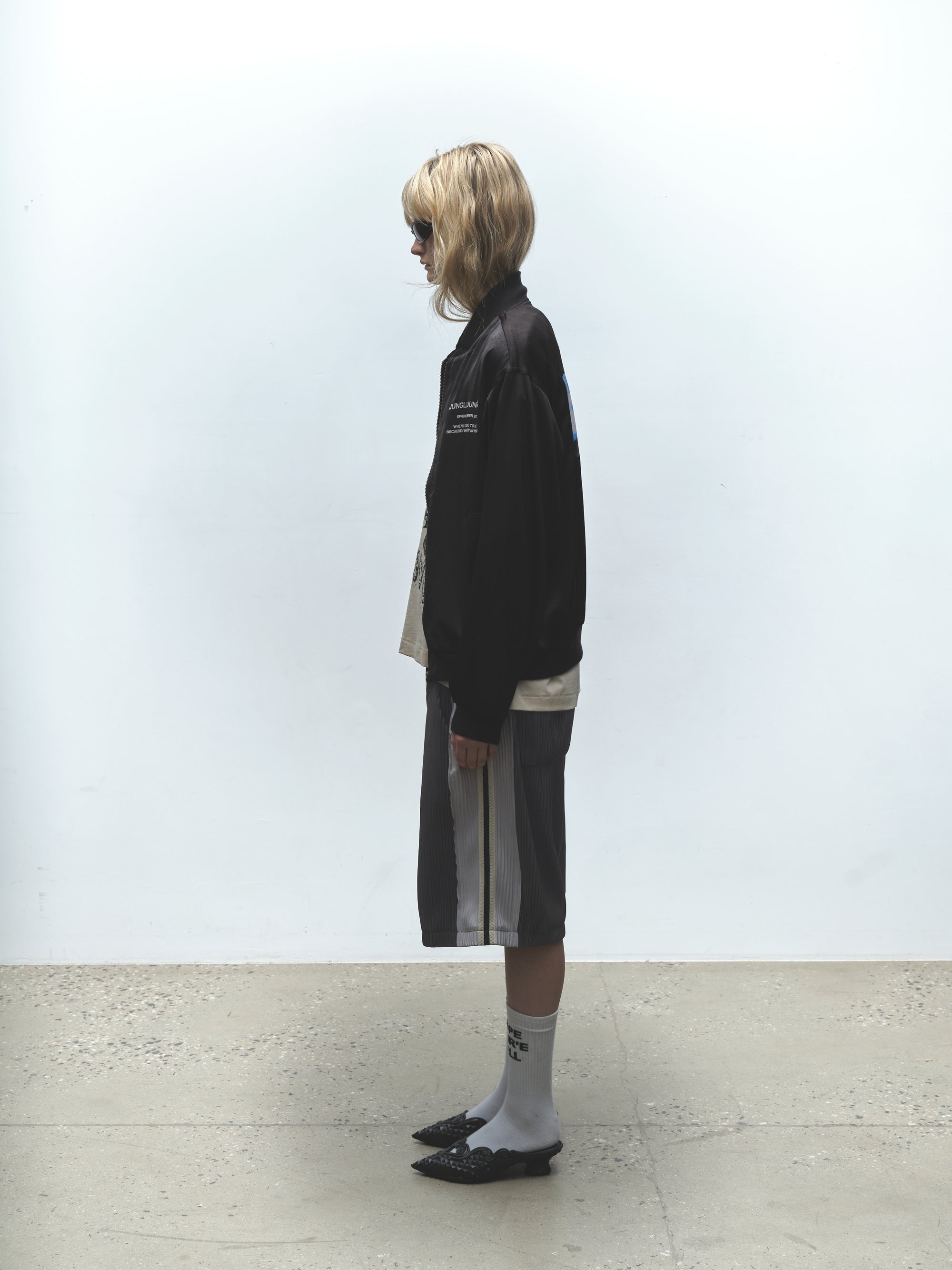 Panel Pleat Shorts | Black/Blue