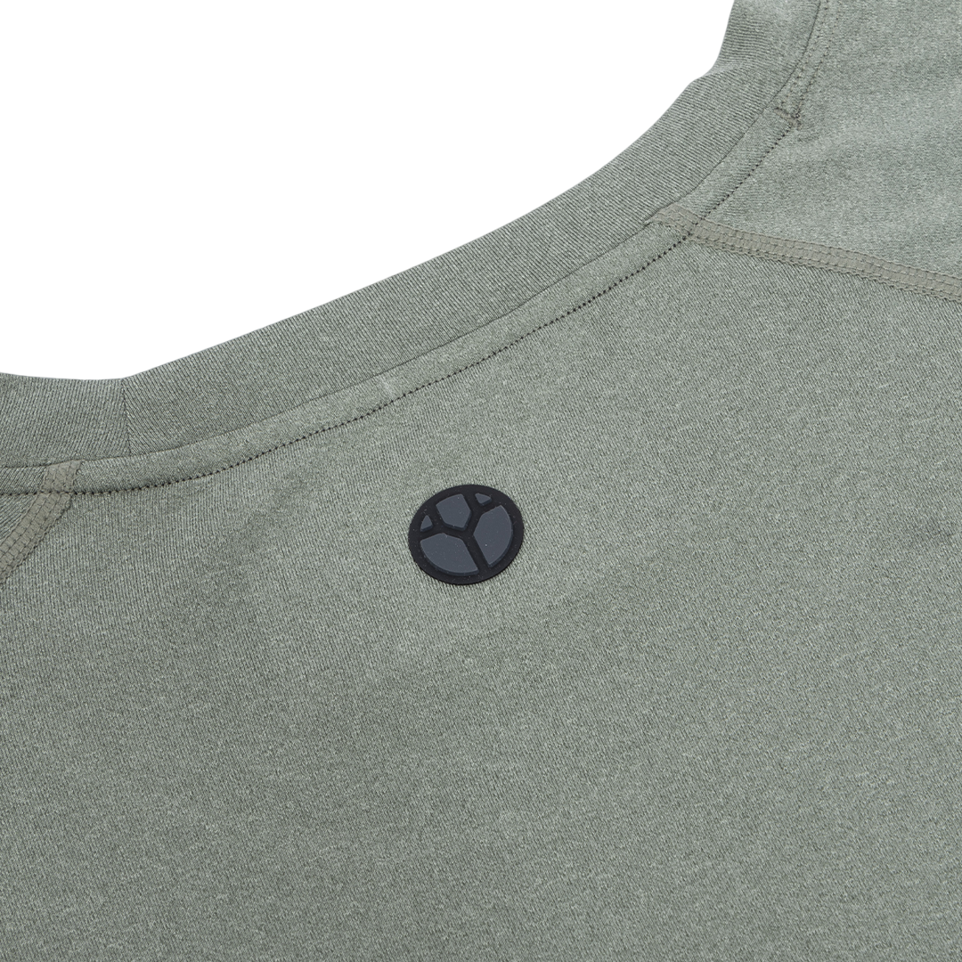 Men's V-TROPICA Performance Long Sleeve