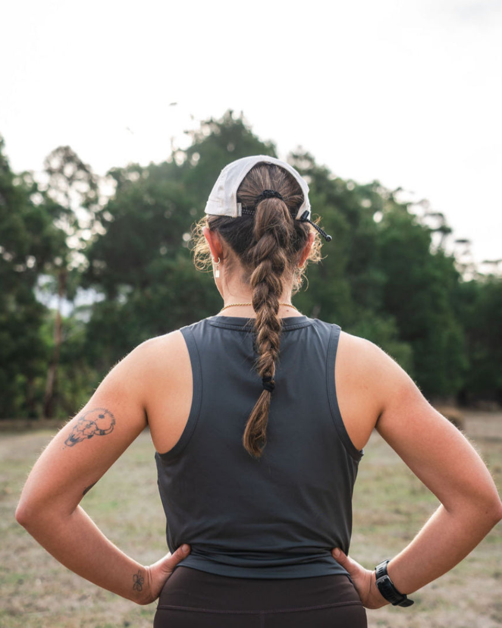 Women's S-SLATE GREY Performance Singlet