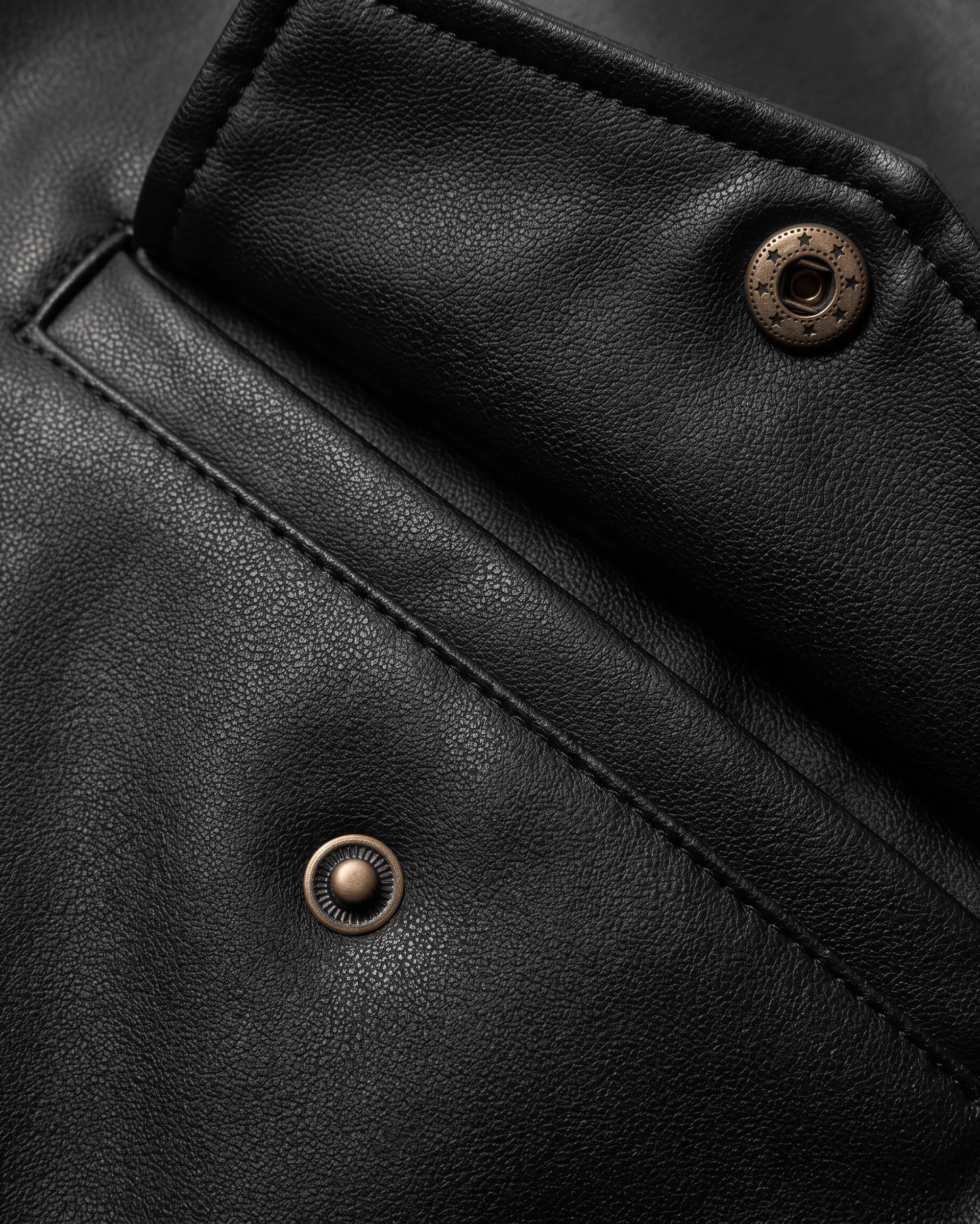 Bue Washed Pu Jacket | Black
