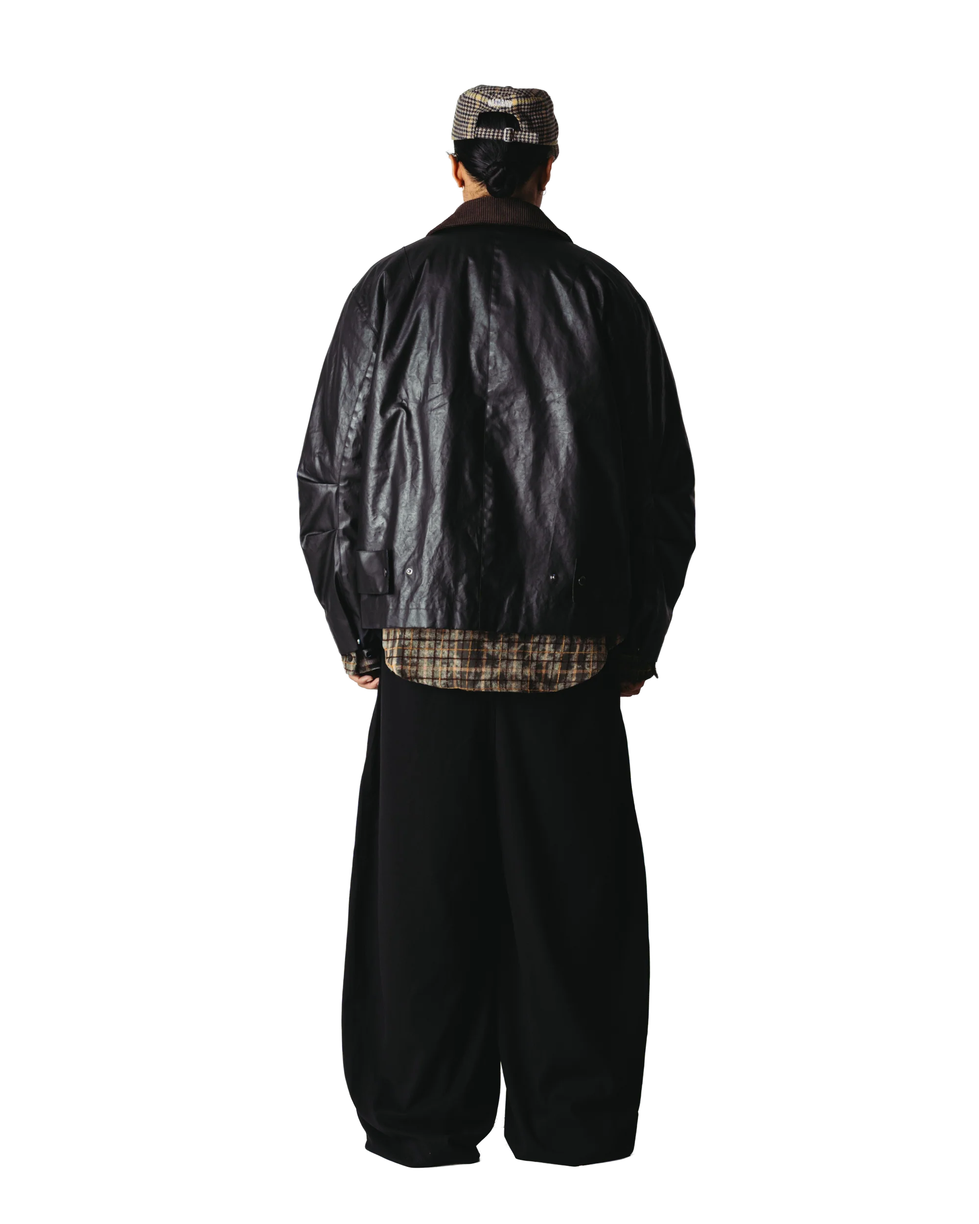 Ping Waxed Short Jacket | Black