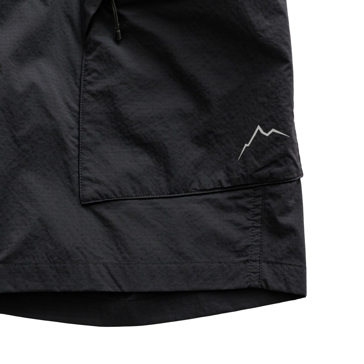 Light Cargo Shorts | Black
