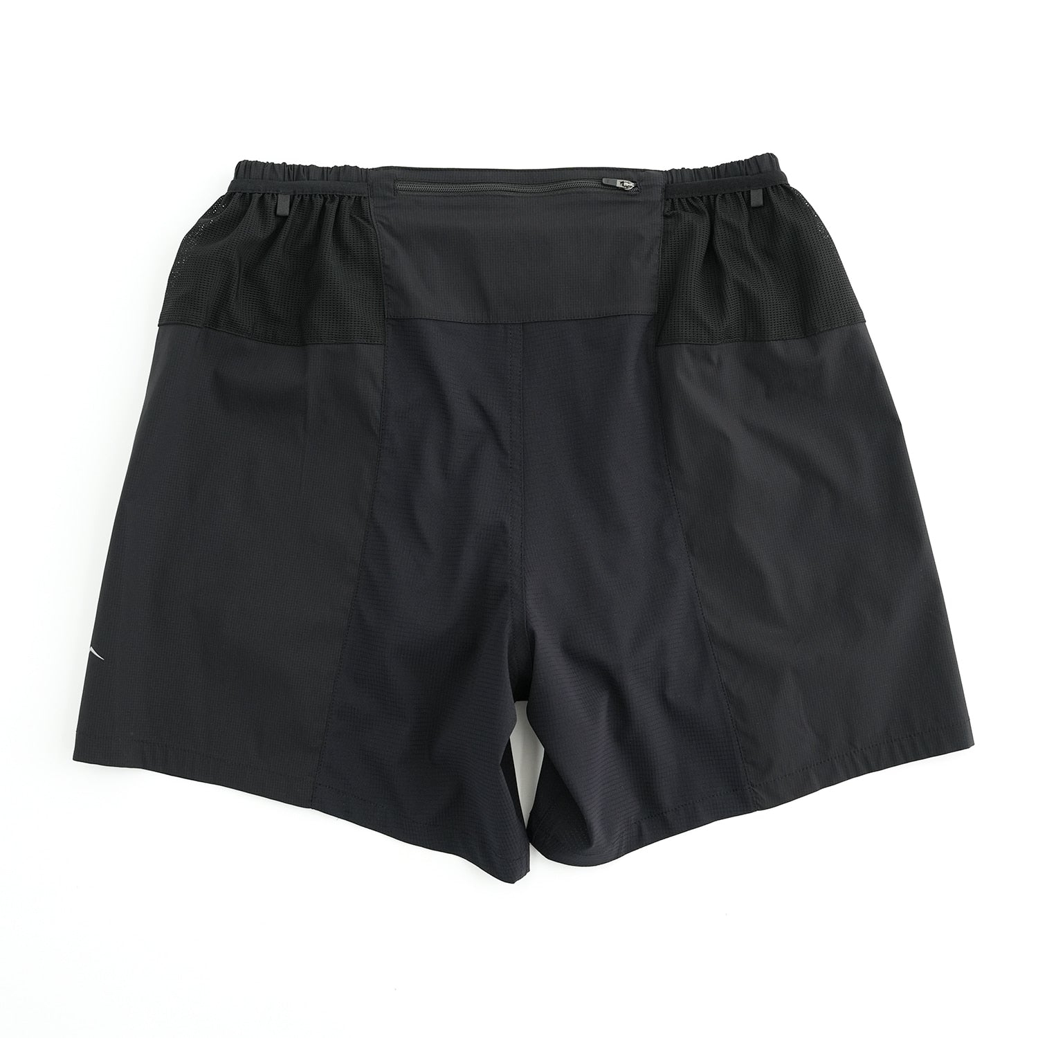 Light Flow Shorts | Black