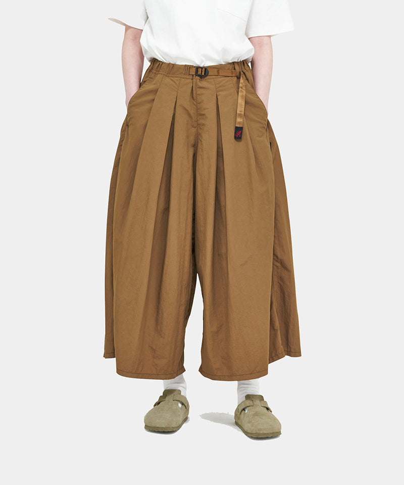 Nylon Flare Pant | Coyote