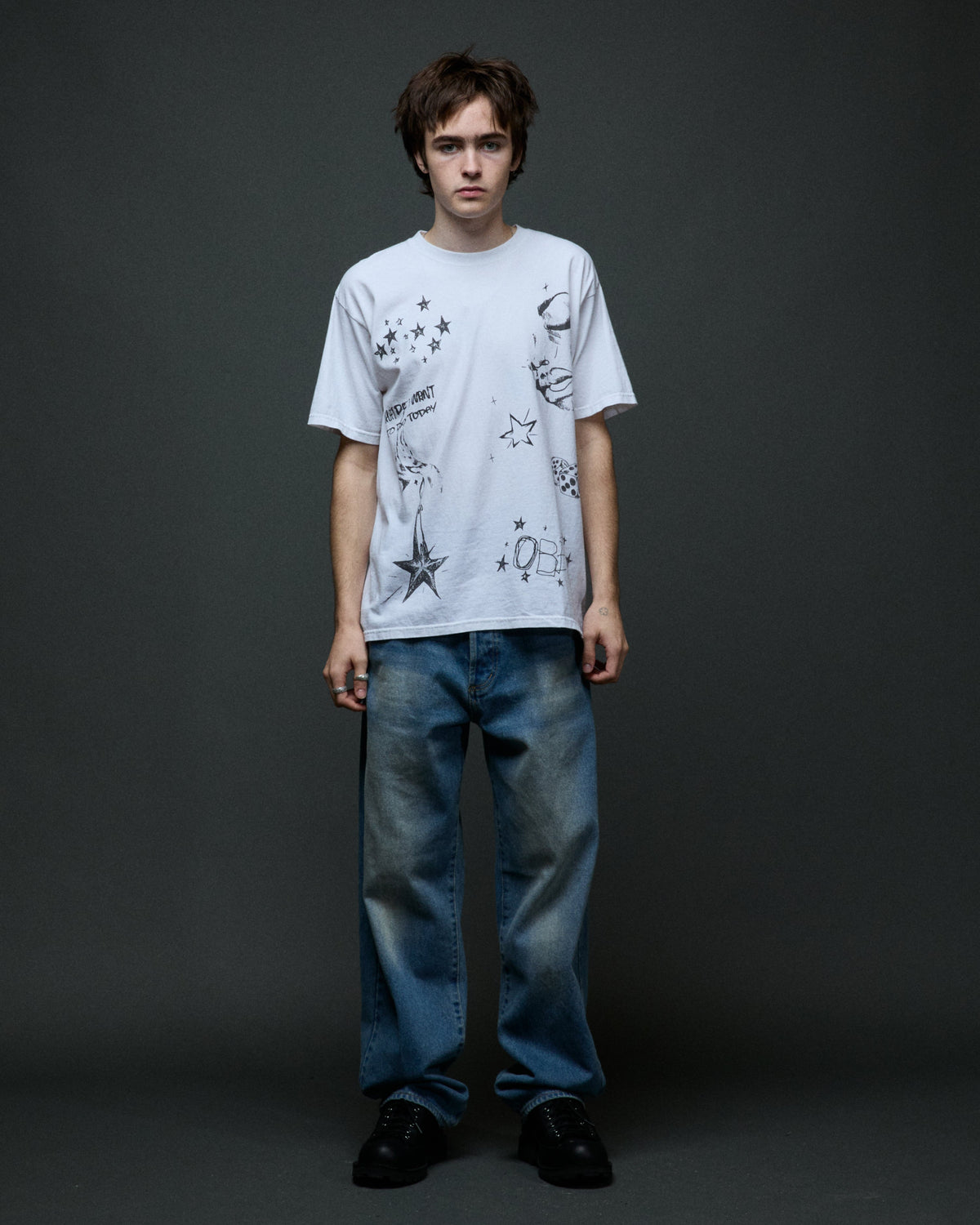 obey-dreams-oversized-t-shirt-white