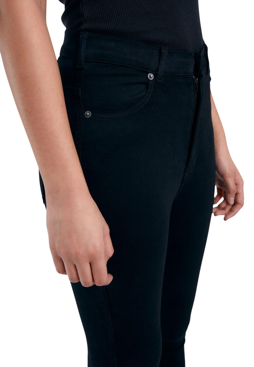Moxy Flare - Black