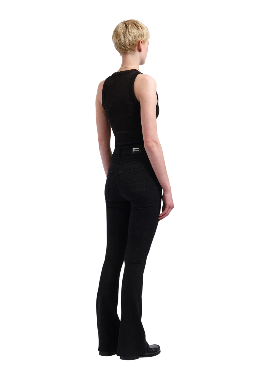 Moxy Flare - Black