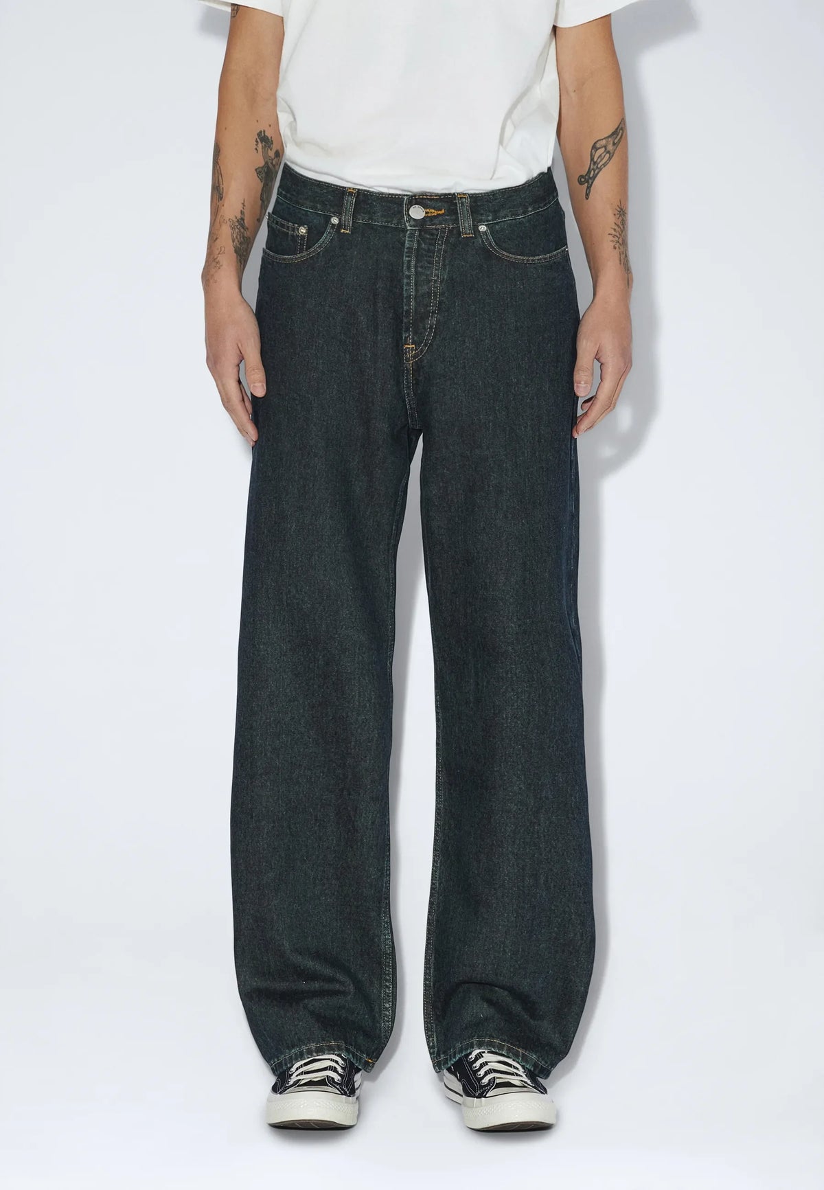 Omar Relaxed | Kodiak Dark Retro