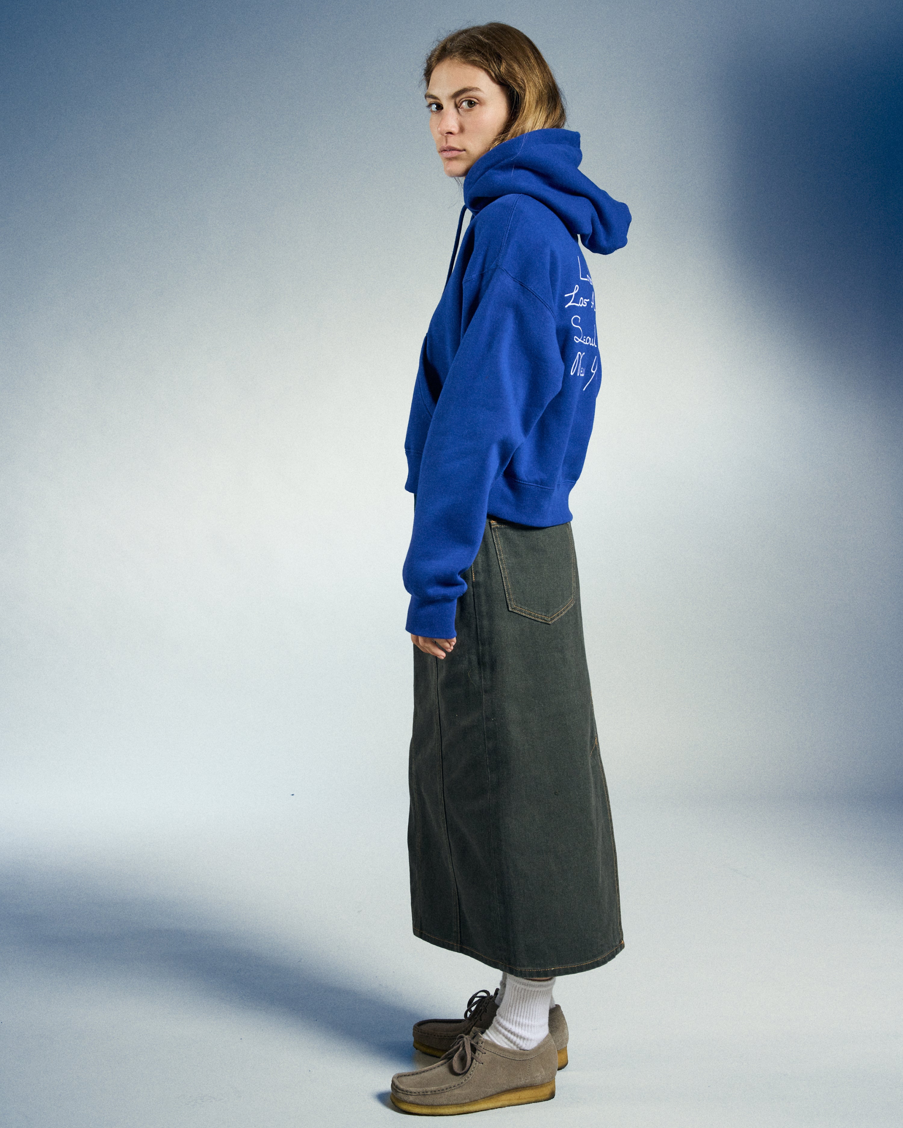 obey-cities-cropped-pullover-blue