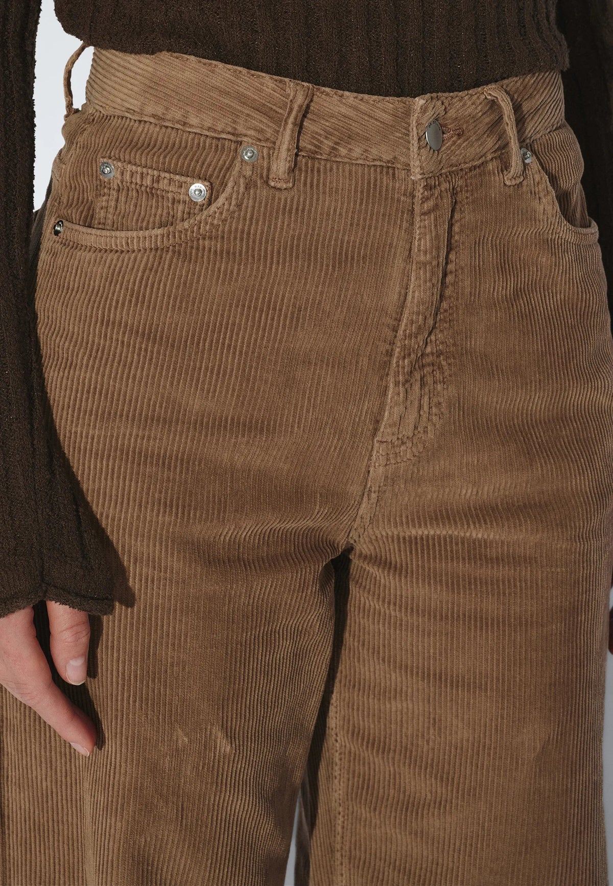 Donna High Relaxed | Washed Khaki Cord