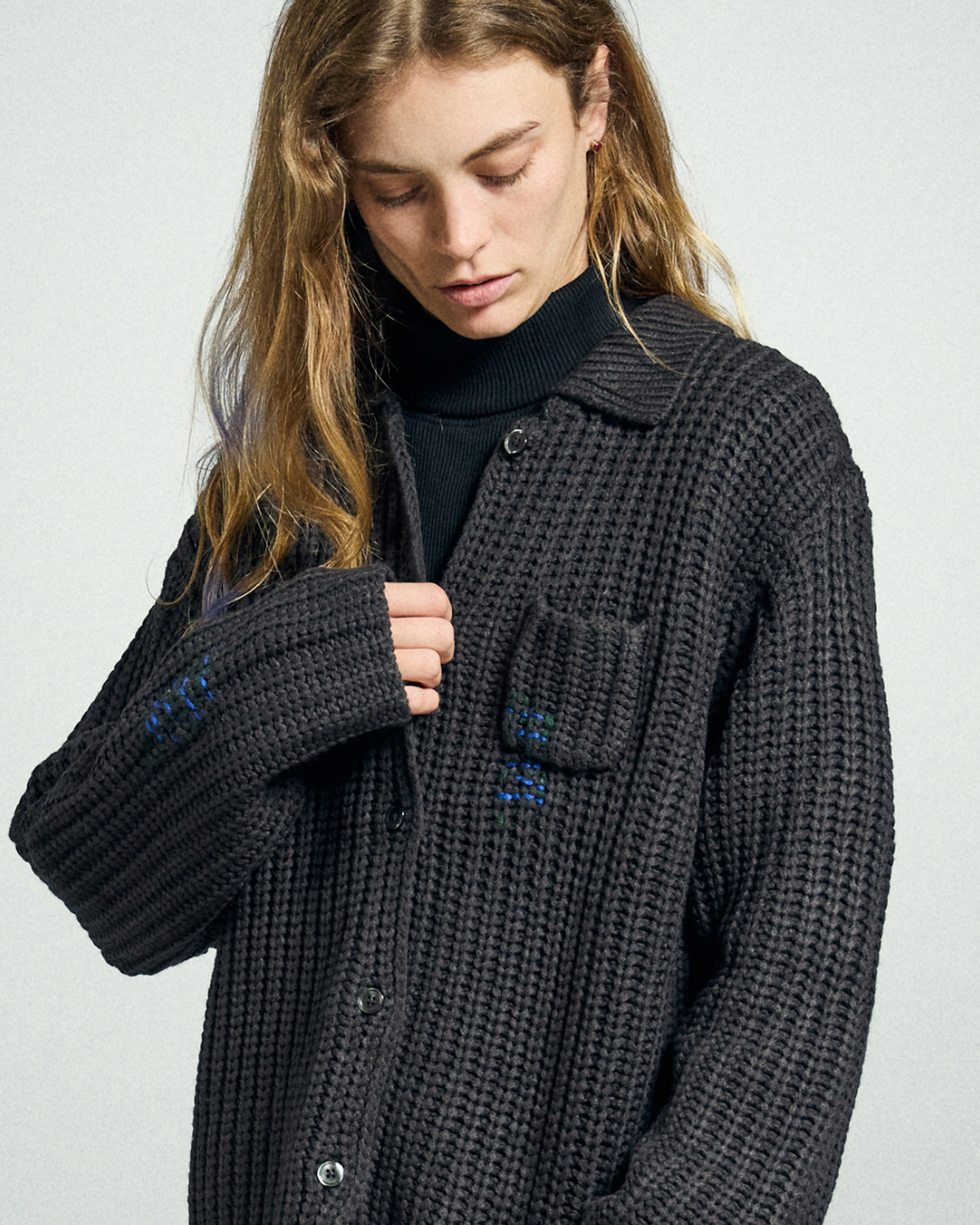 obey-julian-button-down-sweater-asphalt