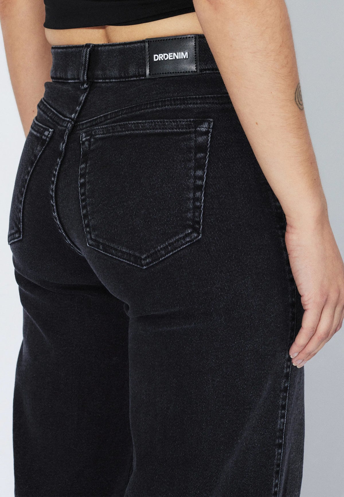 Zila Mid Wide | Black Mist
