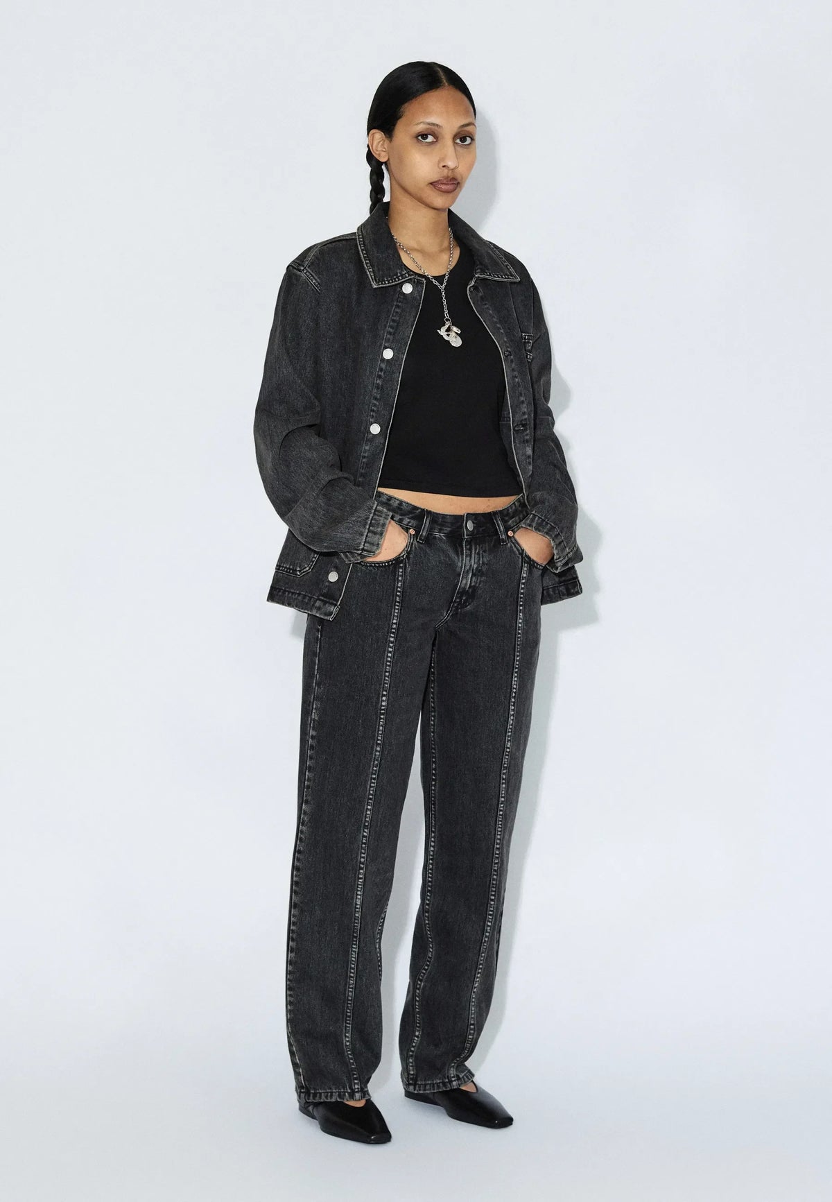 Nika Mid Straight Worker | Aged Black