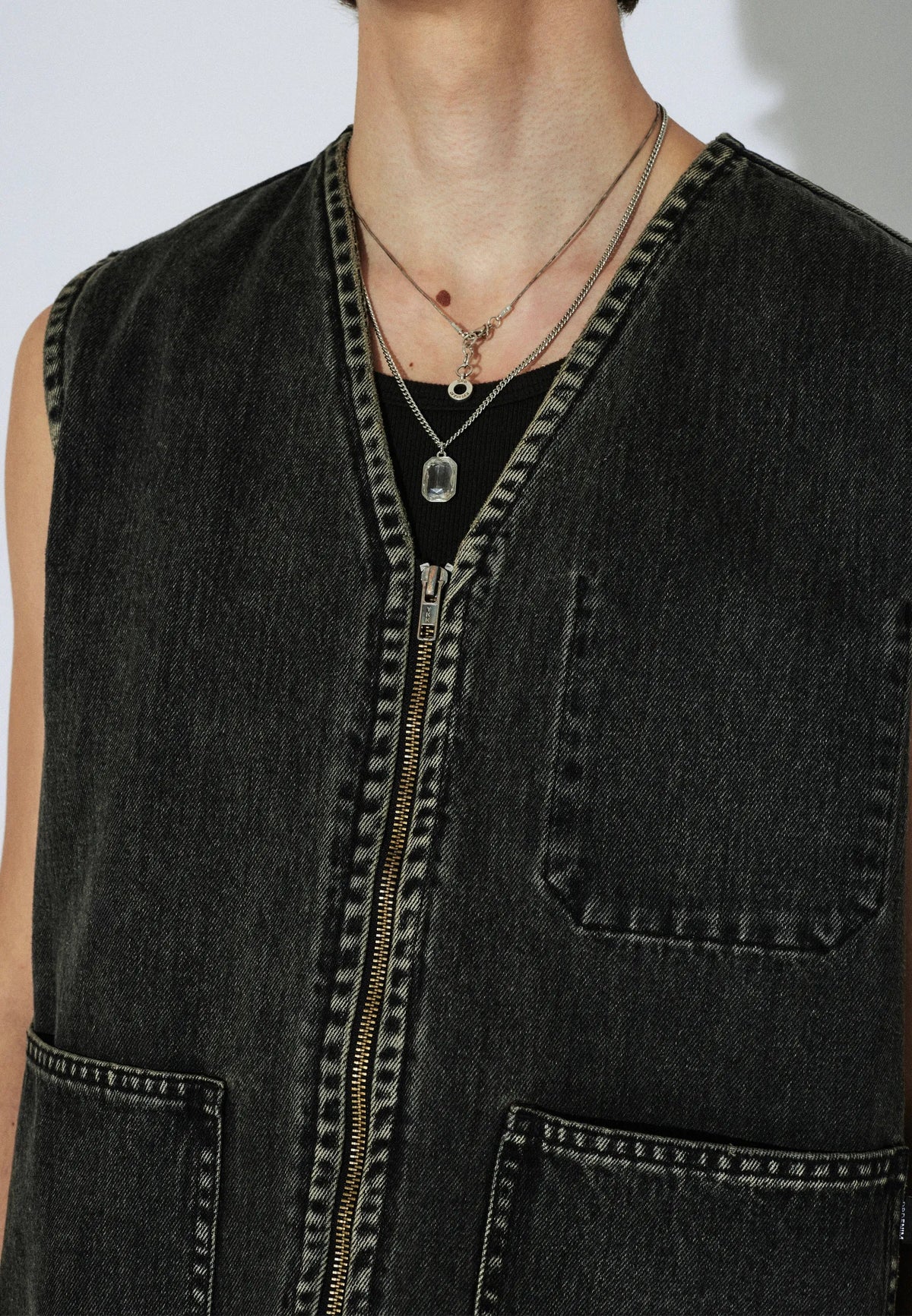 Enver Worker Vest | Aged Black