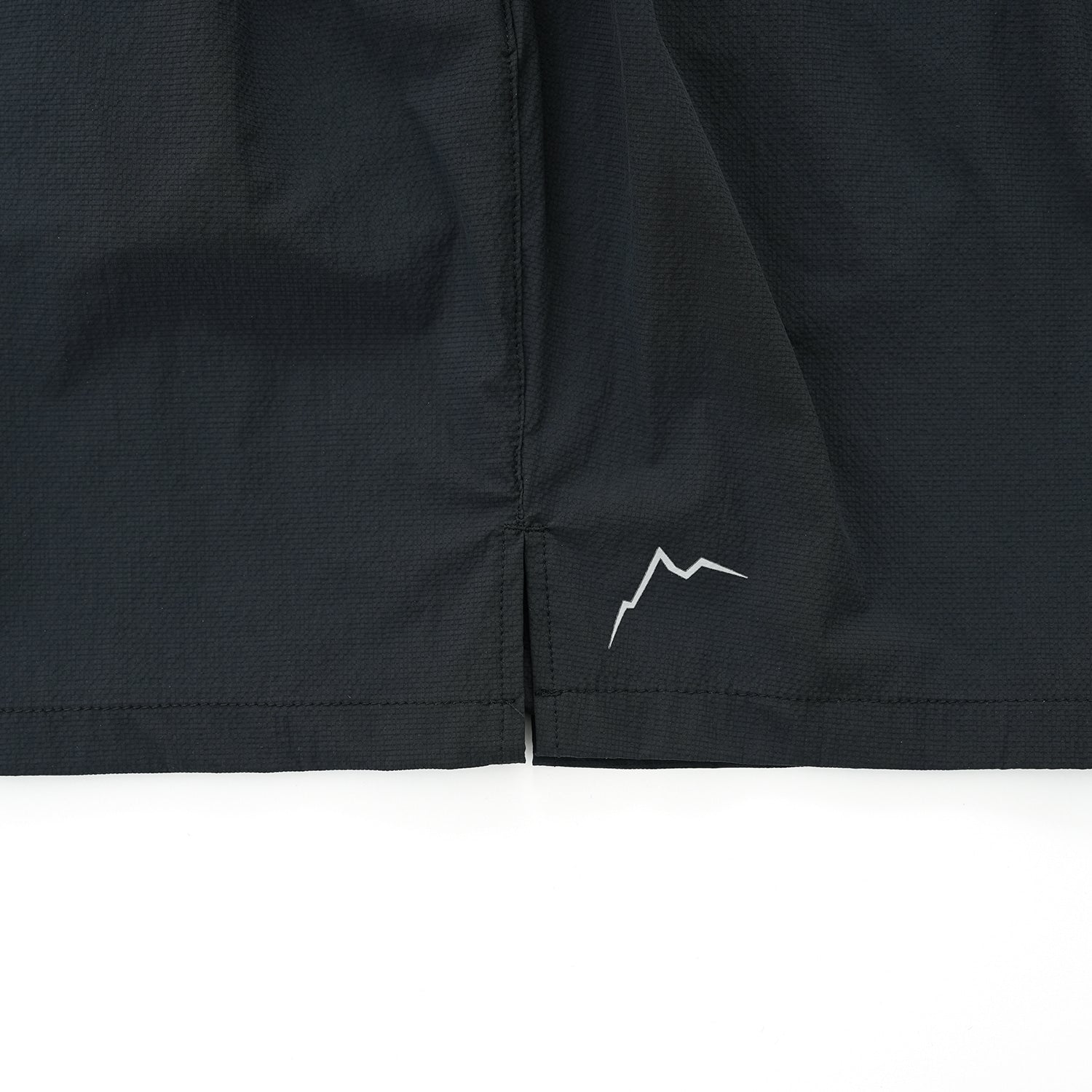 Air Breathe Shorts | Black