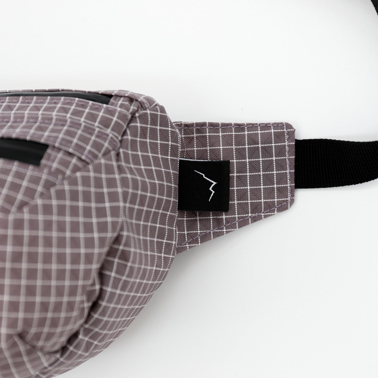 Grid Fanny | Red Bean