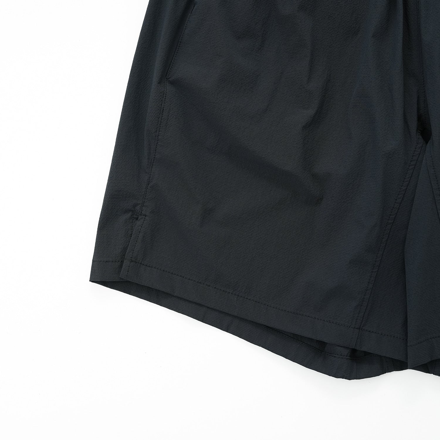 Air Breathe Shorts | Black