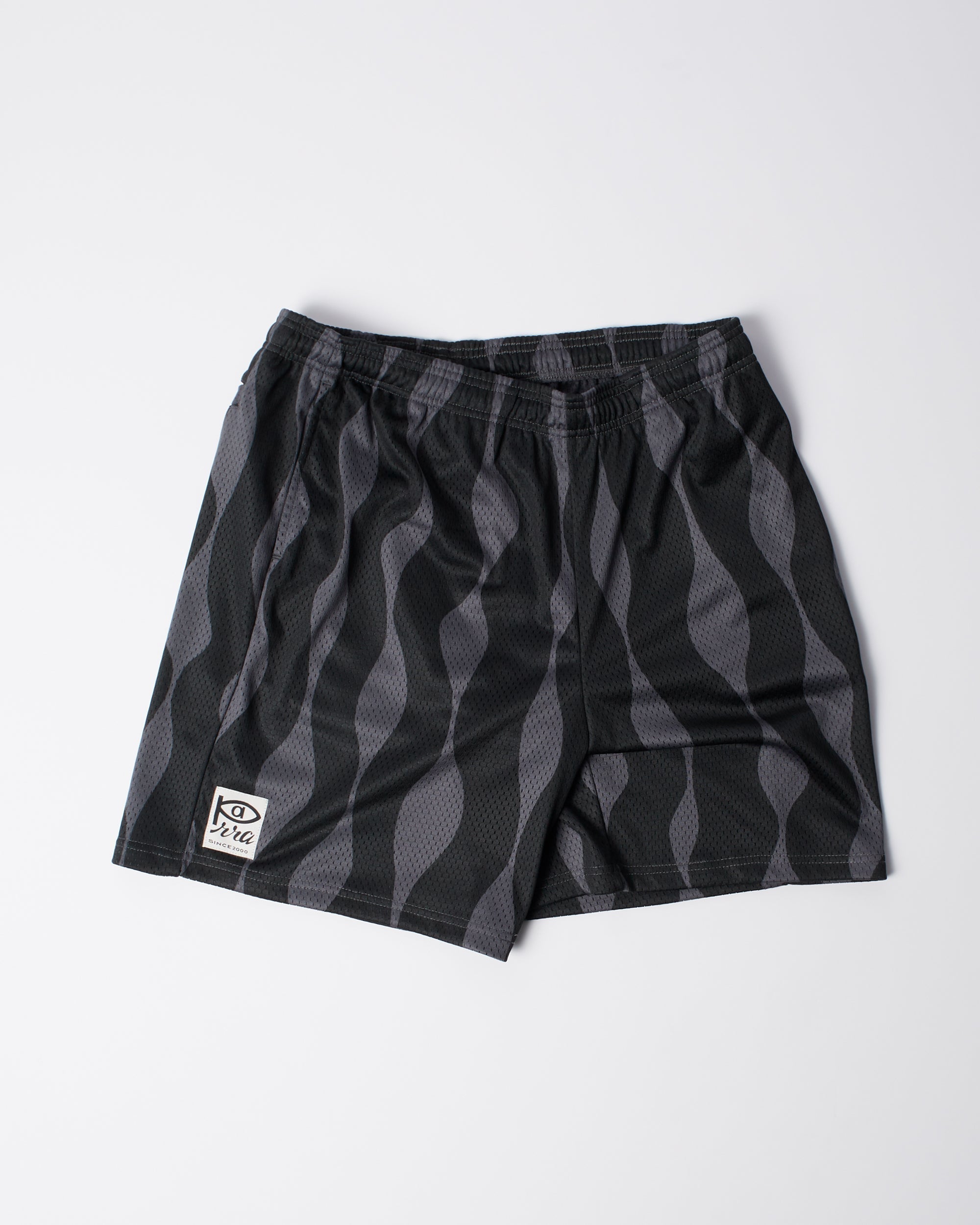 Waved Mesh Shorts | Black