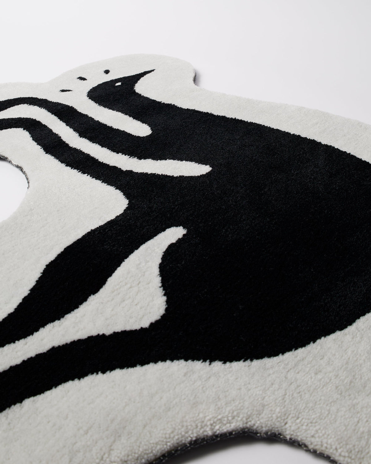 High Heel Gloves Tufted Rug | White