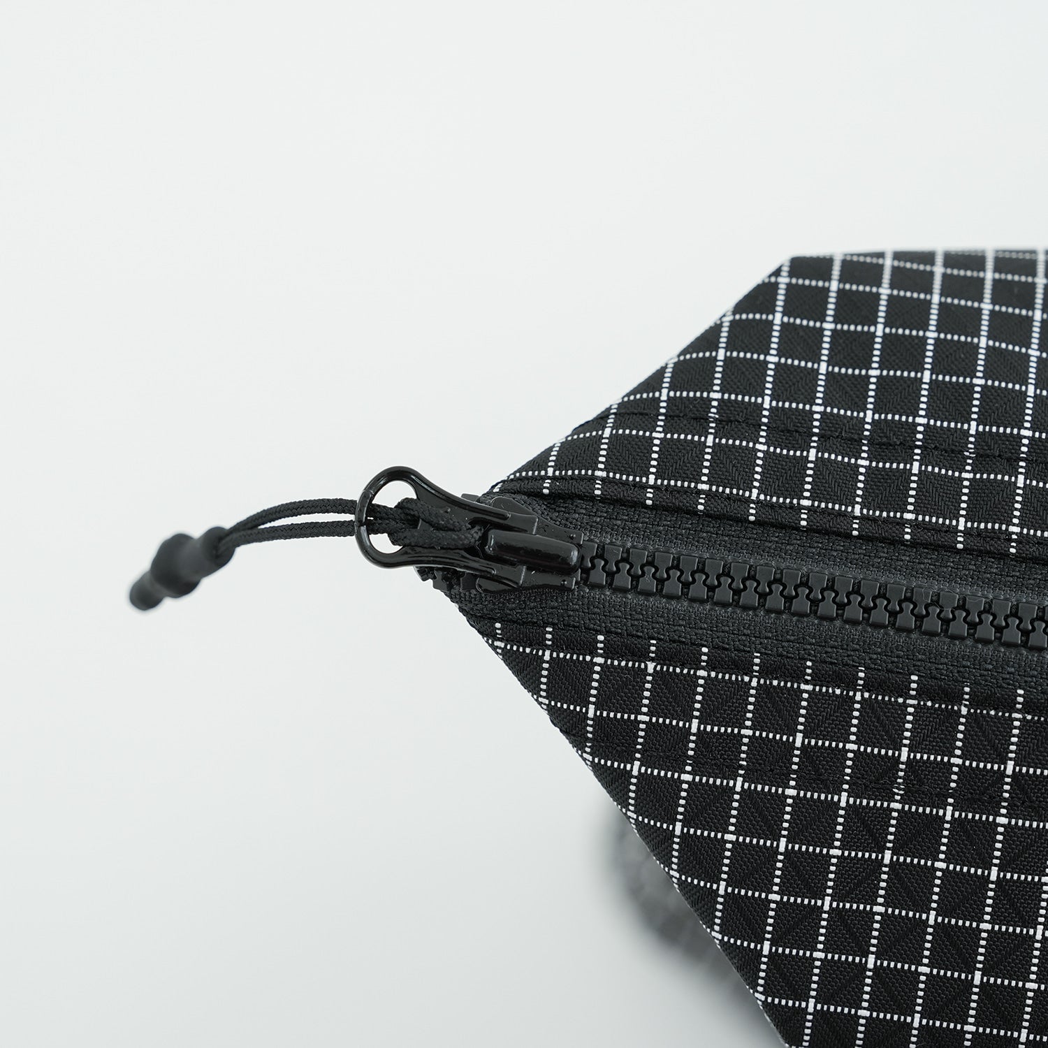 Grid Bag (cayl grid) | Black