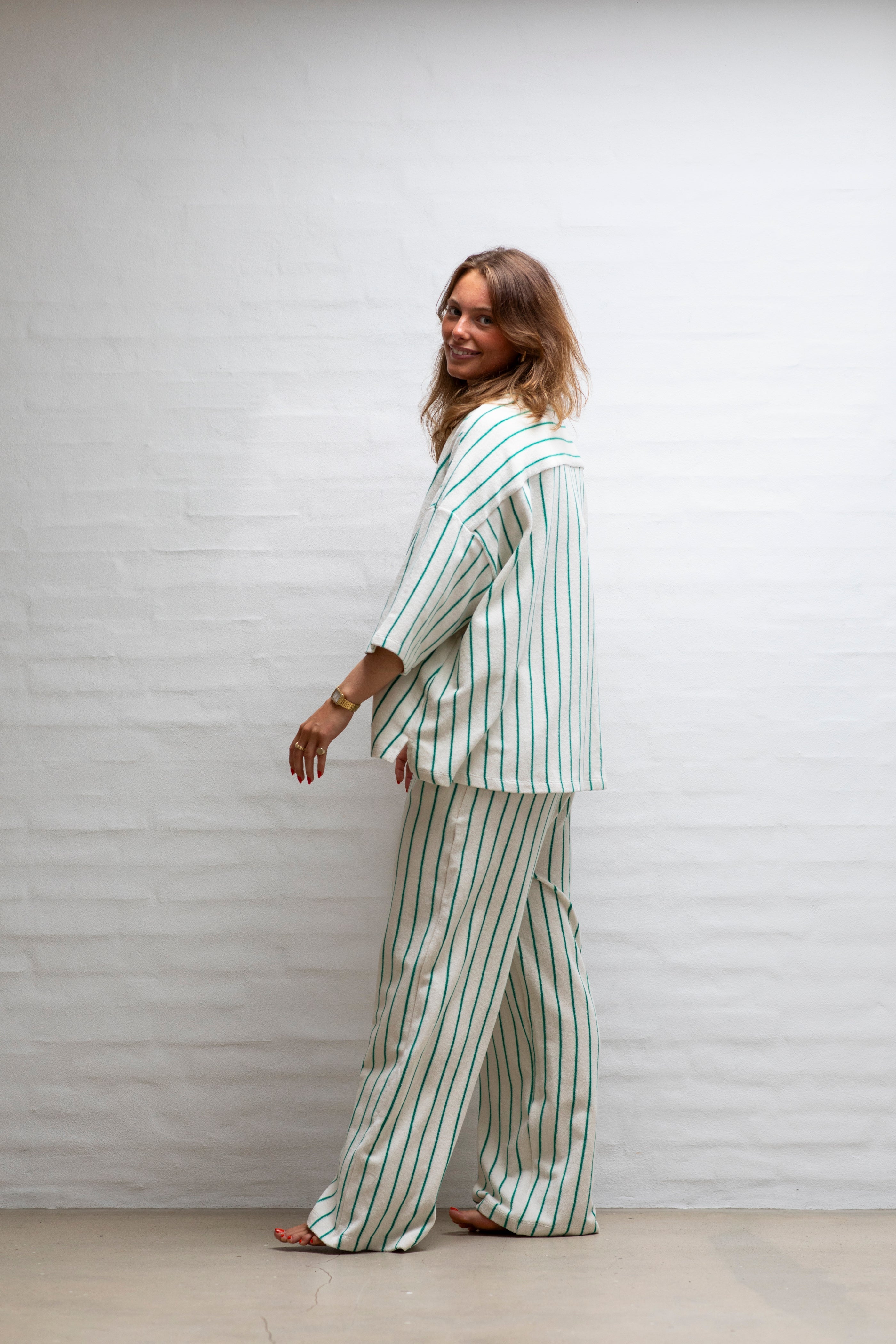 Naram Oversized Shirt, pure white & grass