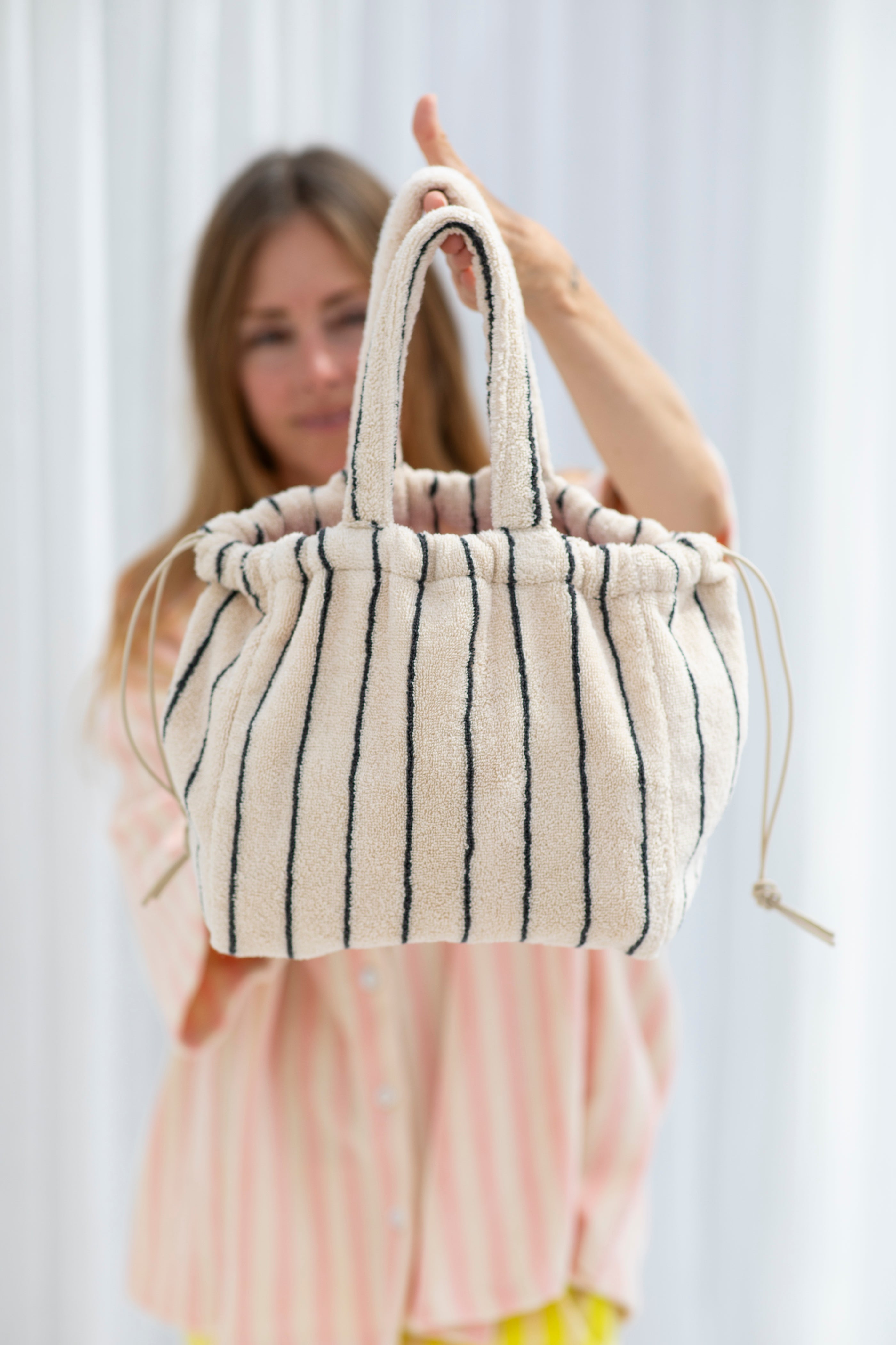 Naram Handbag Small, creme & ink