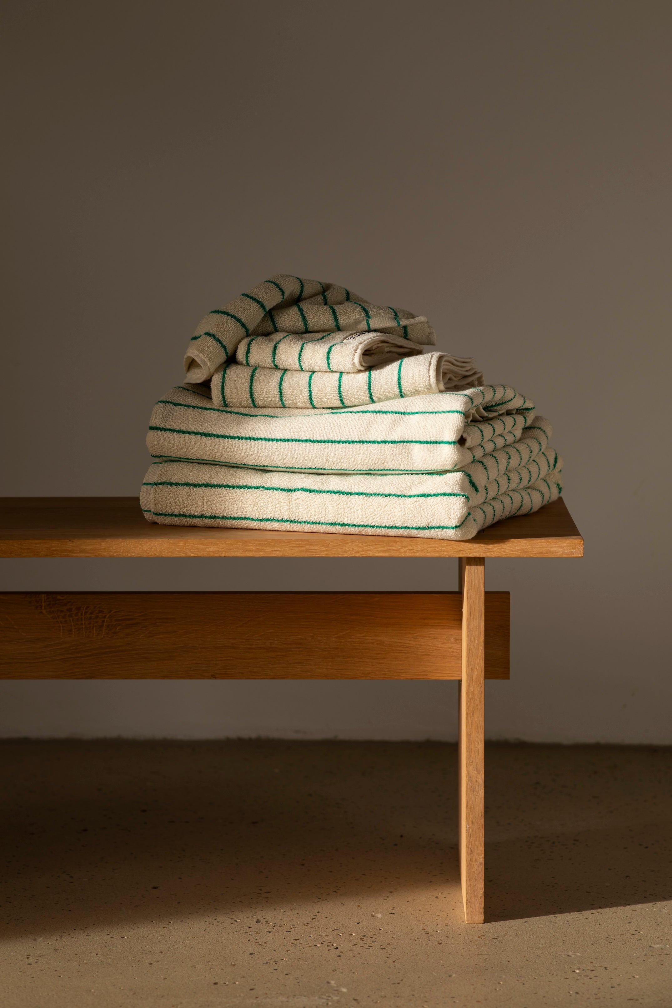 Naram Towels, pure white & grass