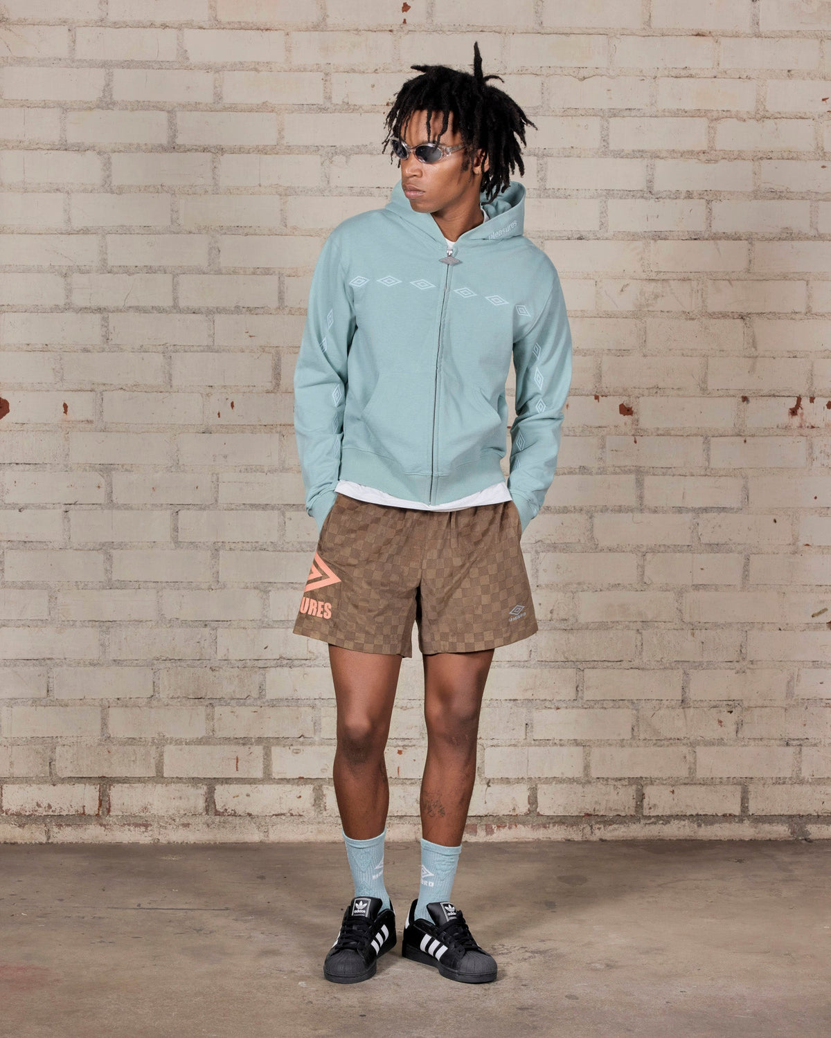 Umbro X Pleasures Classic Shorts | Brown