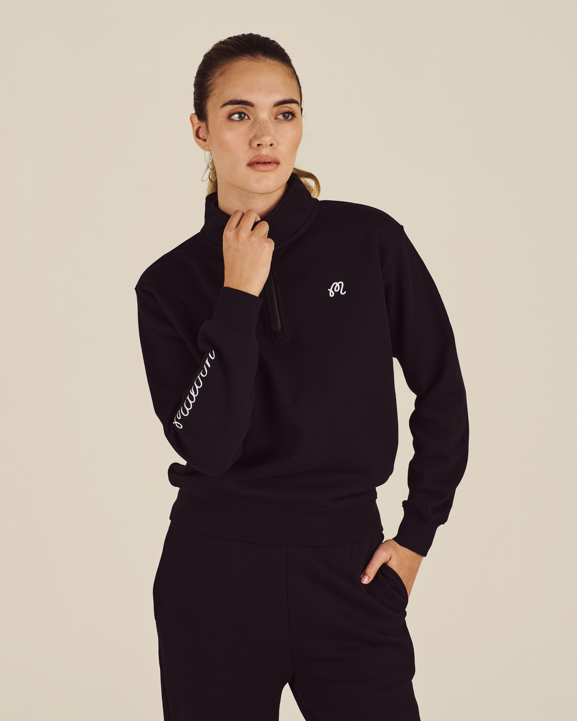Delilah Sweatshirt | Black