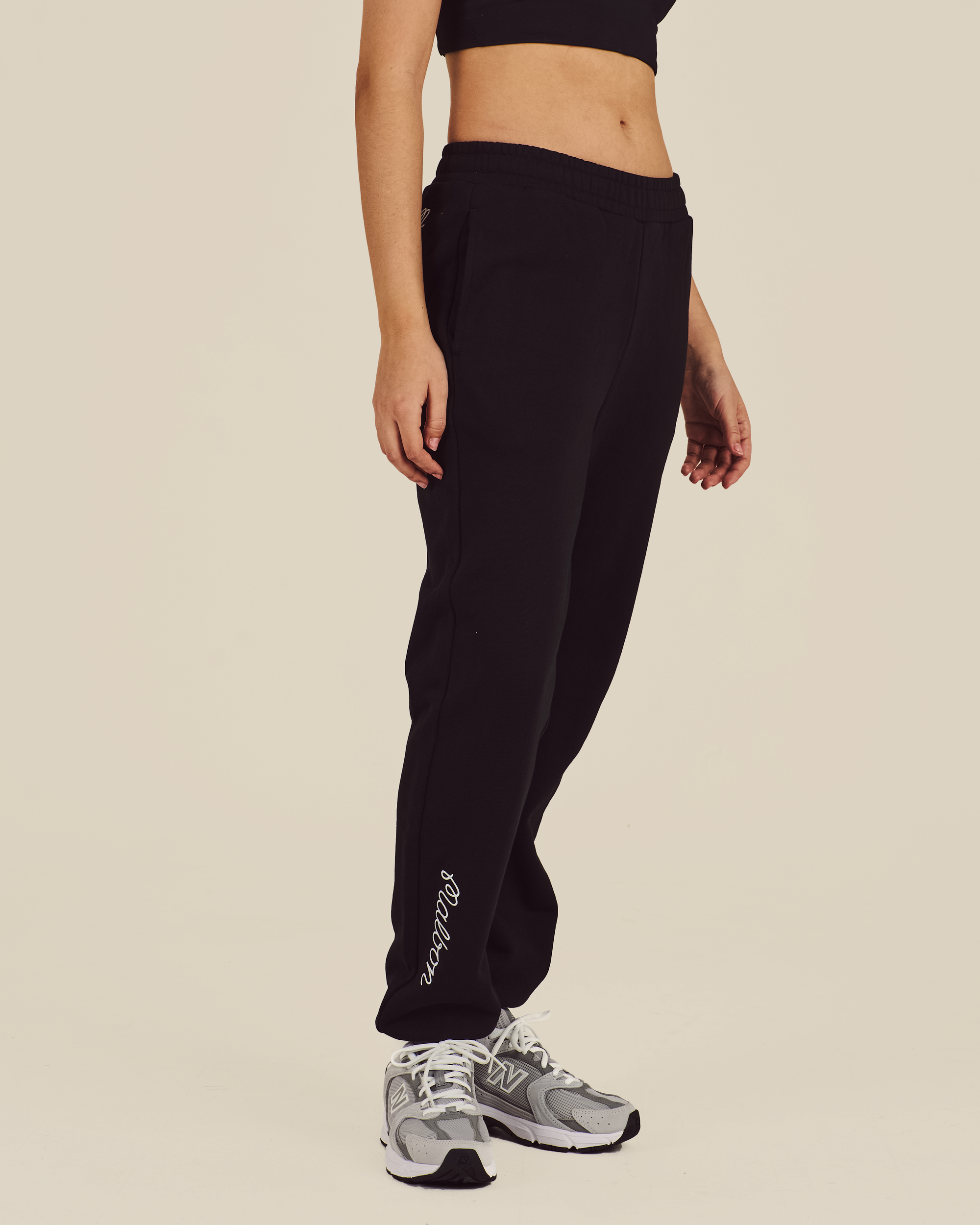 Delilah Sweatpant | Black