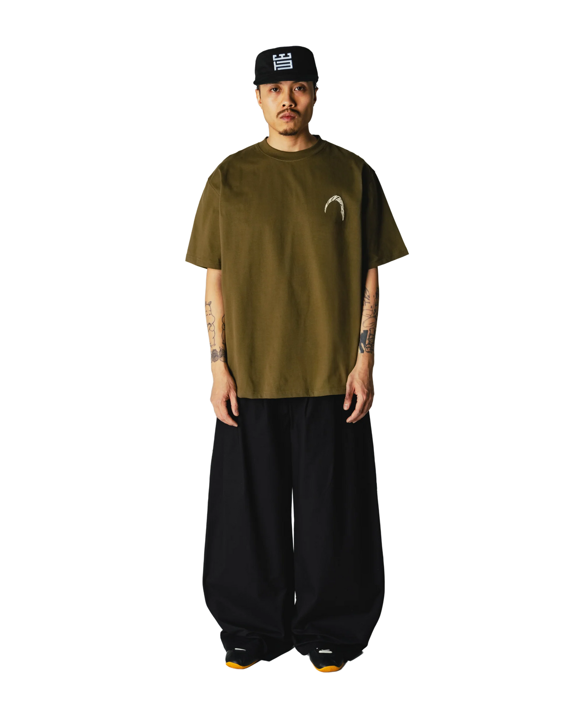 Baine Warp Tee | Dark Olive