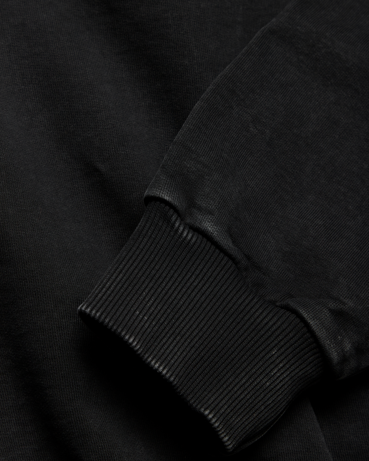 Loke Washed Zip Polo | Black