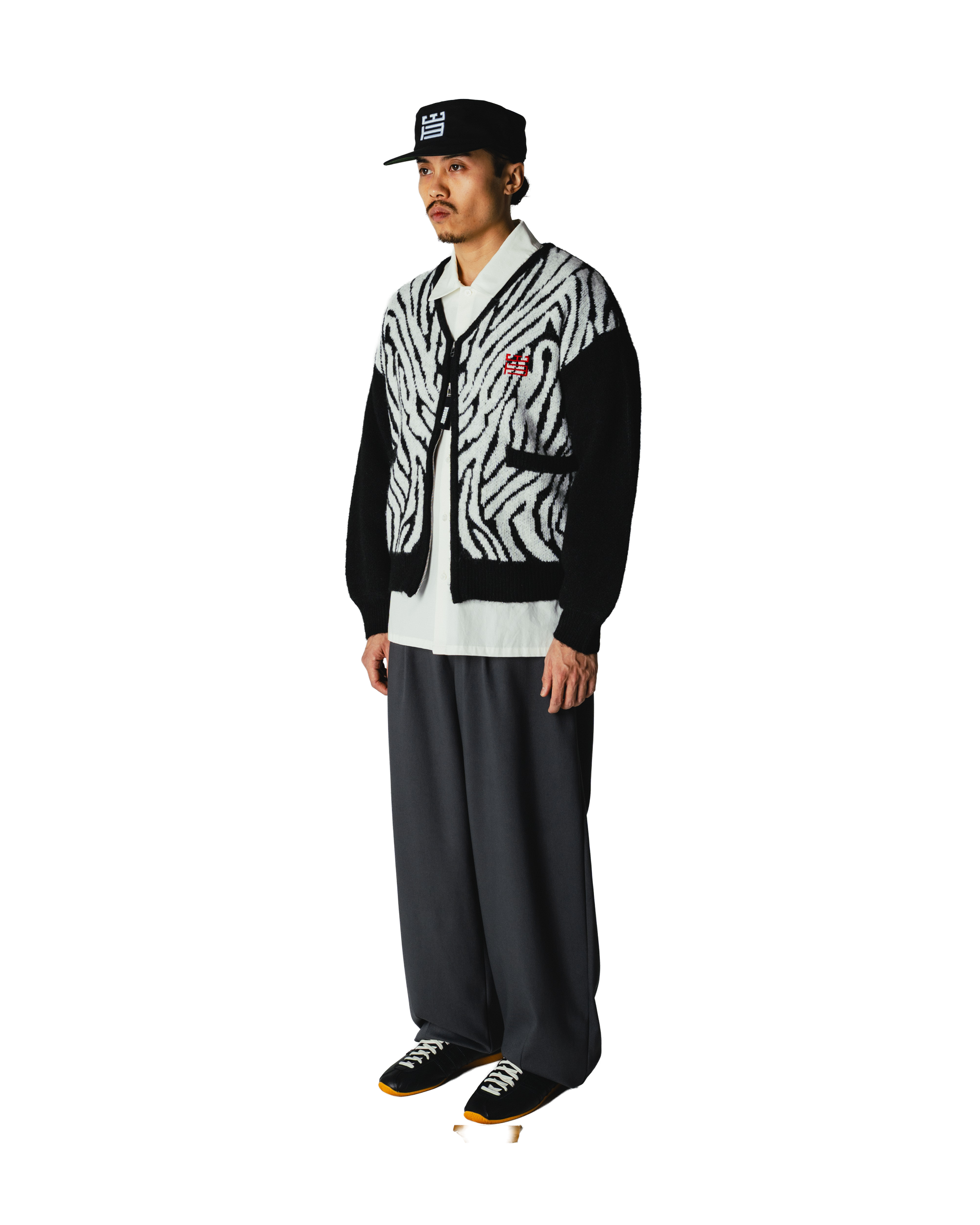 Oni Zebra Zip Cardigan | Black-white